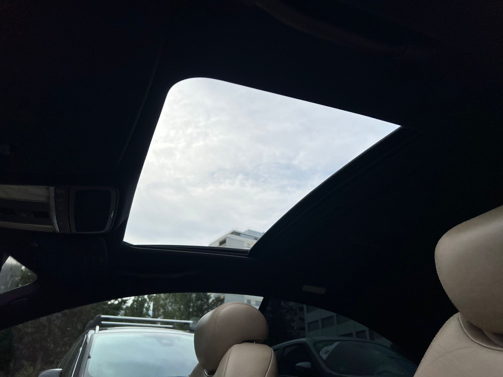 MERCEDES-BENZ CL 500 4Matic 7G-Tronic-image-8
