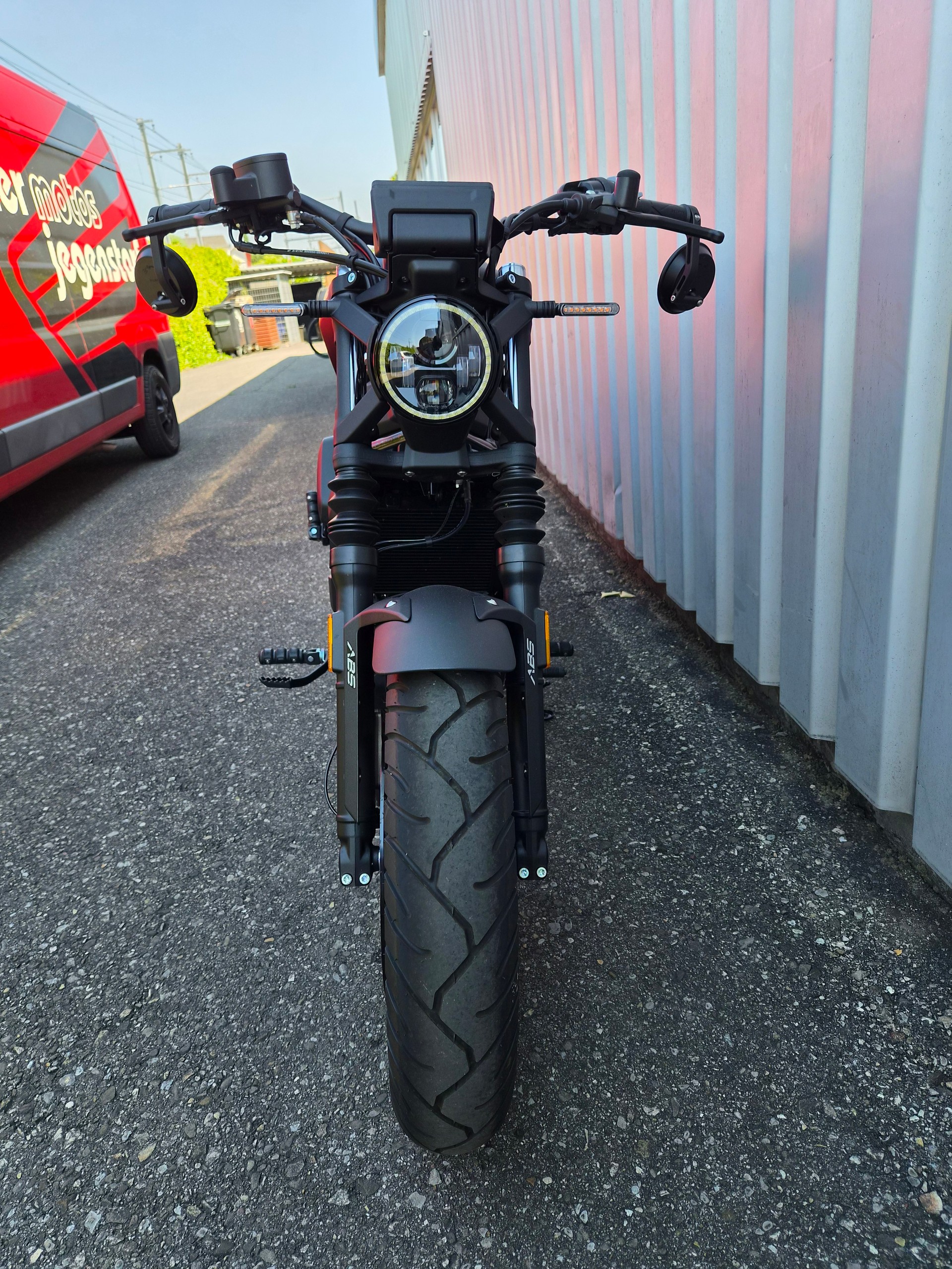 ZONTES 125 C2-showroom-element-2