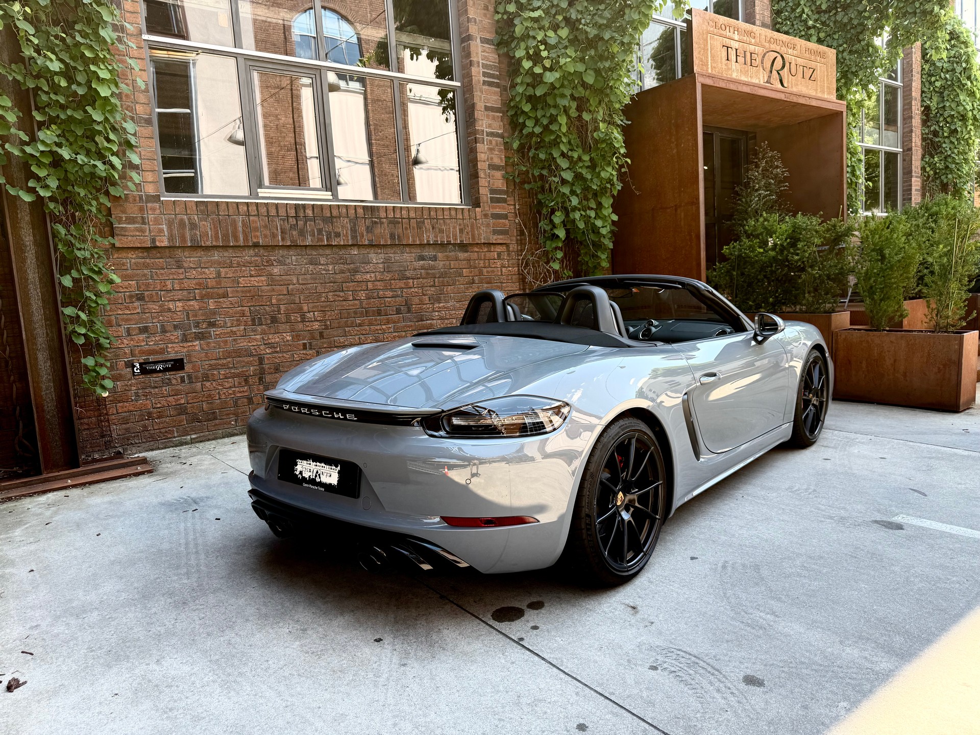PORSCHE 4.0 GTS PDK-image-2