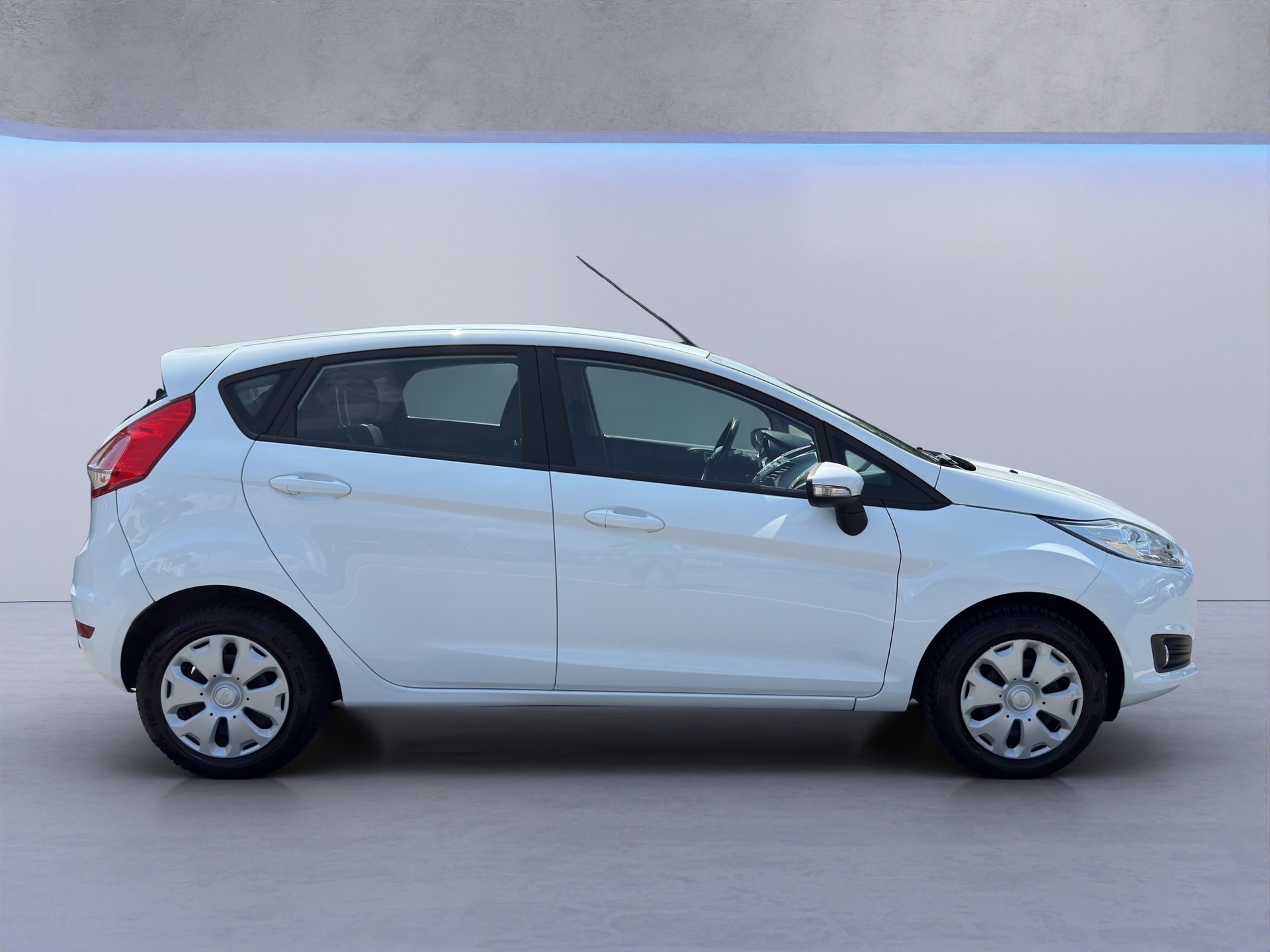 FORD Fiesta 1.0 SCTi Titanium X-image-2