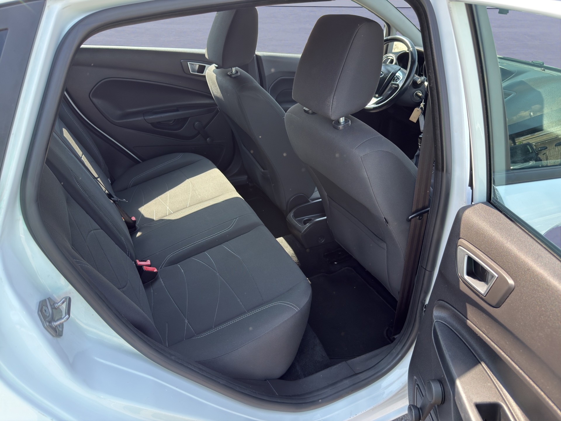 FORD Fiesta 1.0 SCTi Titanium X-image-9