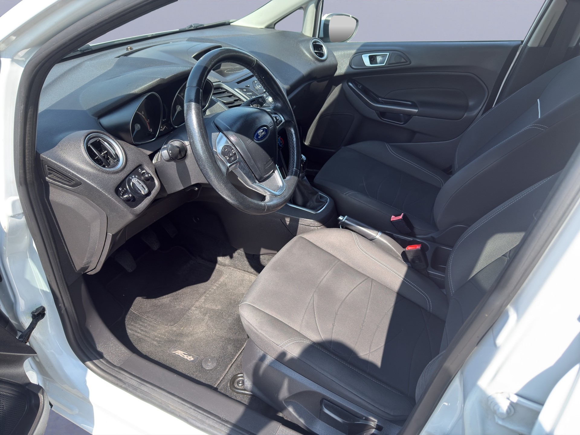 FORD Fiesta 1.0 SCTi Titanium X-image-10