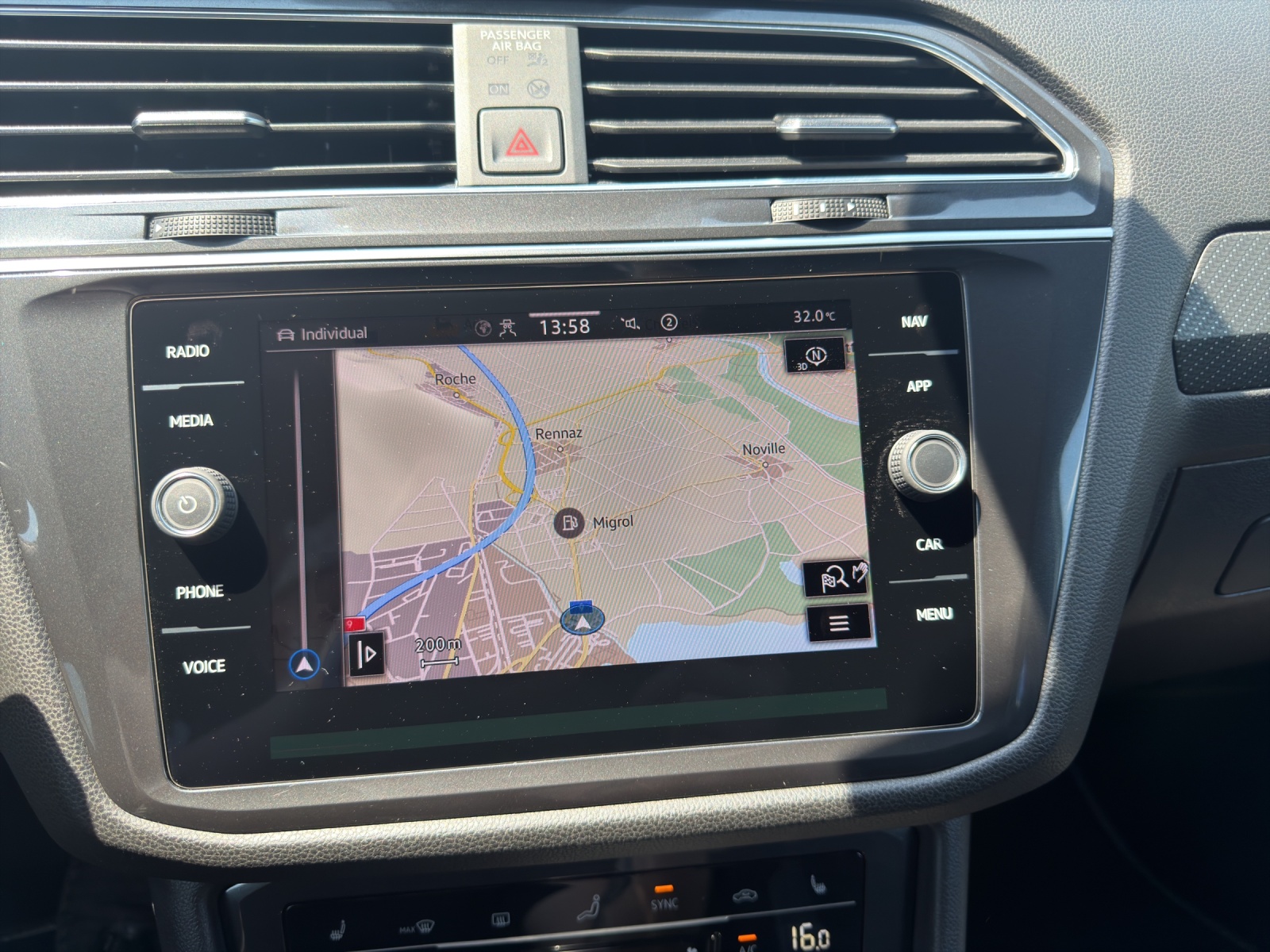 VW Tiguan Allspace 2.0 TDI SCR R-Line 4Motion DSG-image-13
