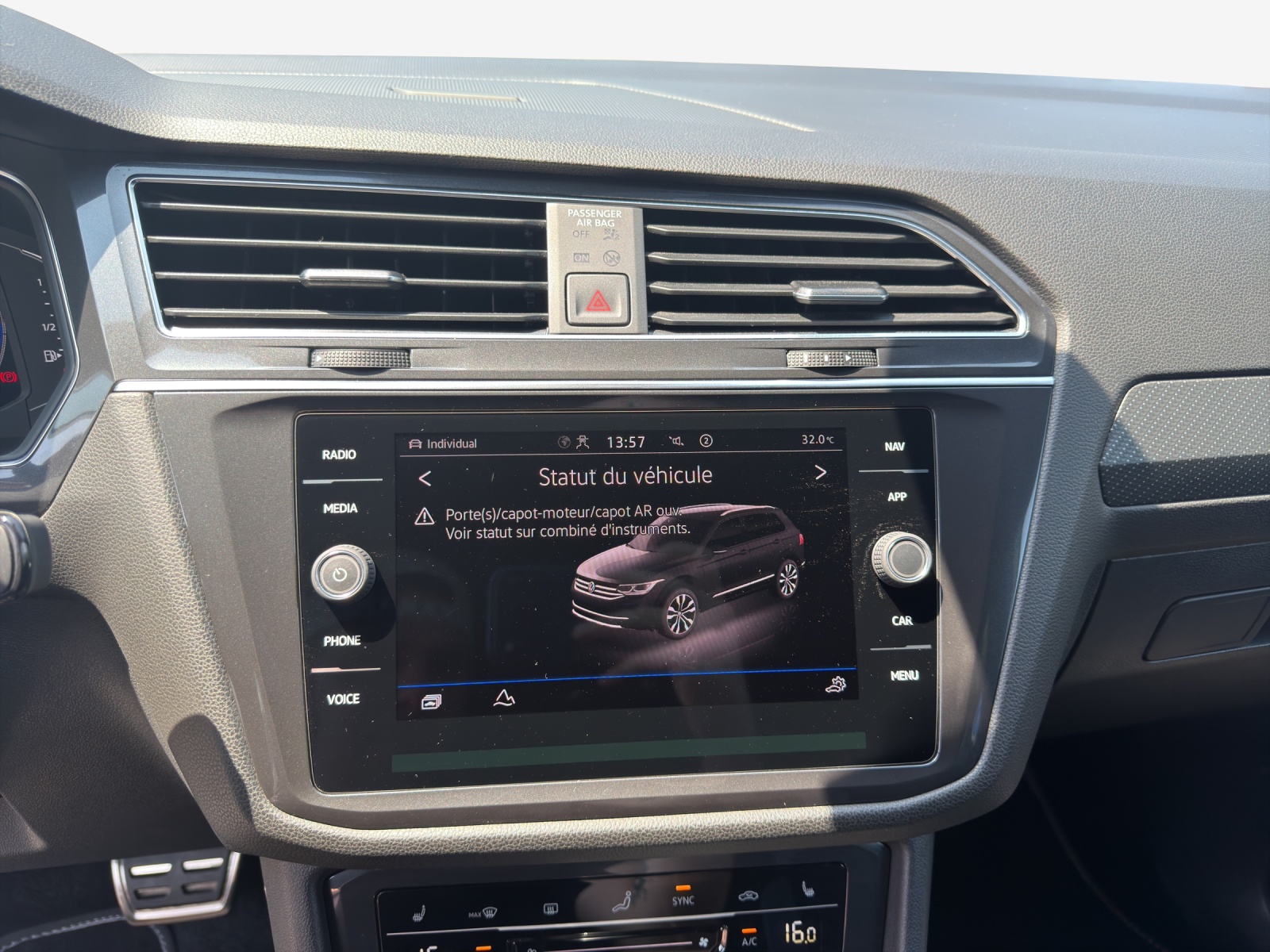 VW Tiguan Allspace 2.0 TDI SCR R-Line 4Motion DSG-image-10