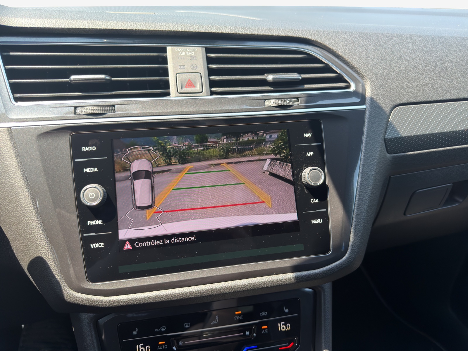 VW Tiguan Allspace 2.0 TDI SCR R-Line 4Motion DSG-image-15