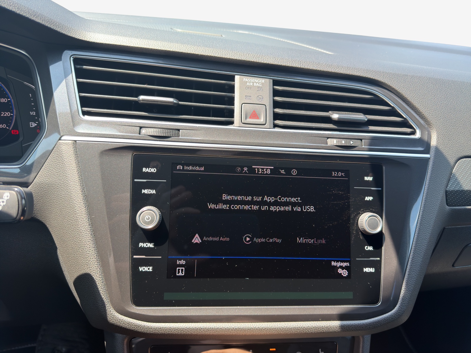 VW Tiguan Allspace 2.0 TDI SCR R-Line 4Motion DSG-image-14