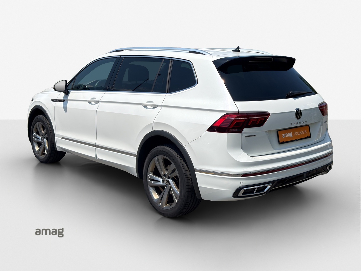 VW Tiguan Allspace 2.0 TDI SCR R-Line 4Motion DSG-image-2