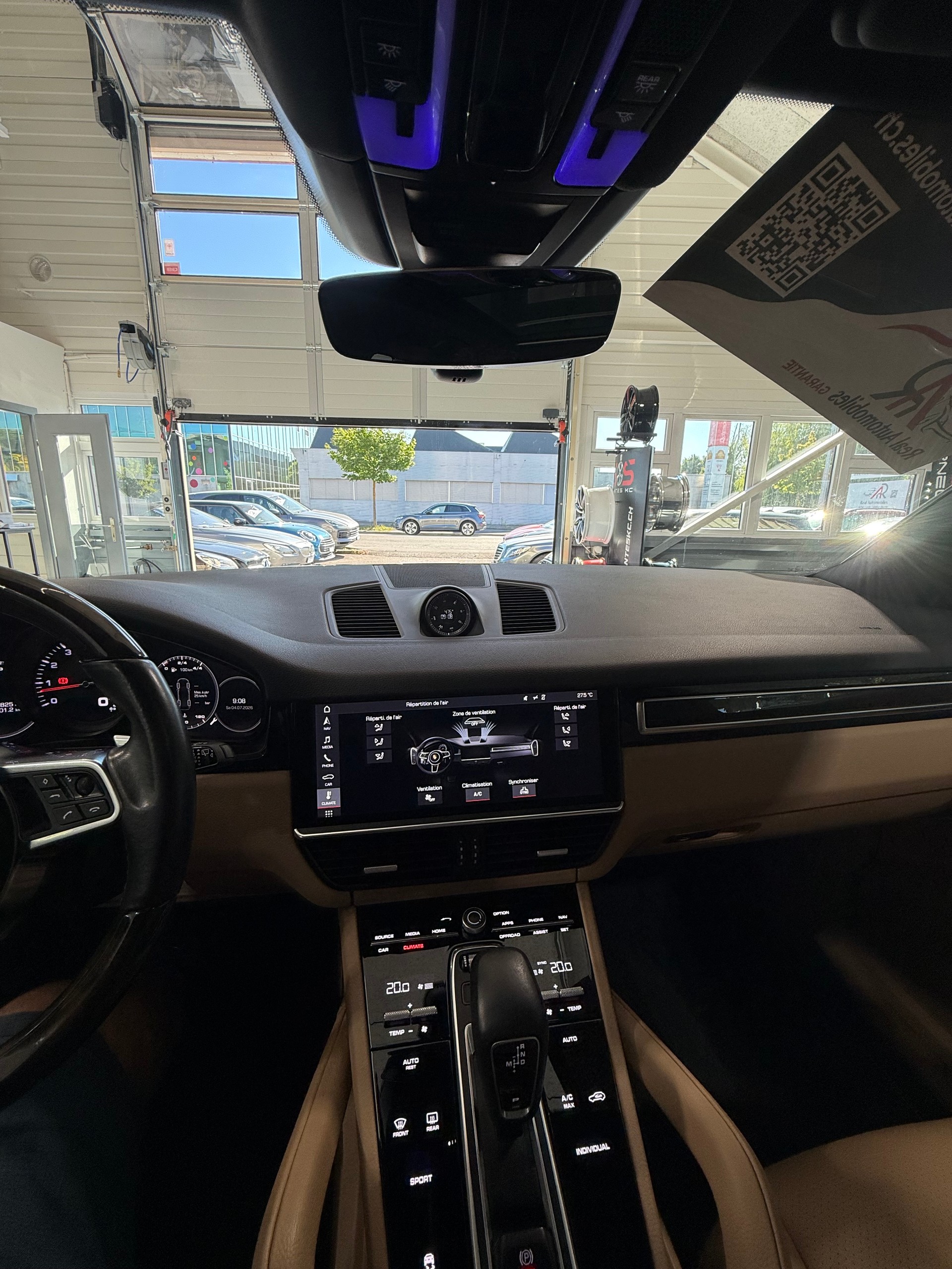 PORSCHE Cayenne-image-14