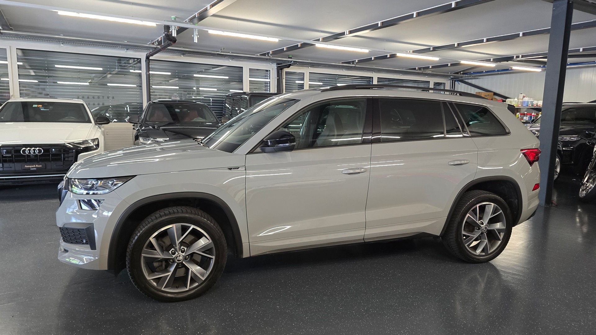 SKODA Kodiaq 2.0 TDI CR SportLine 4x4 DSG-image-10