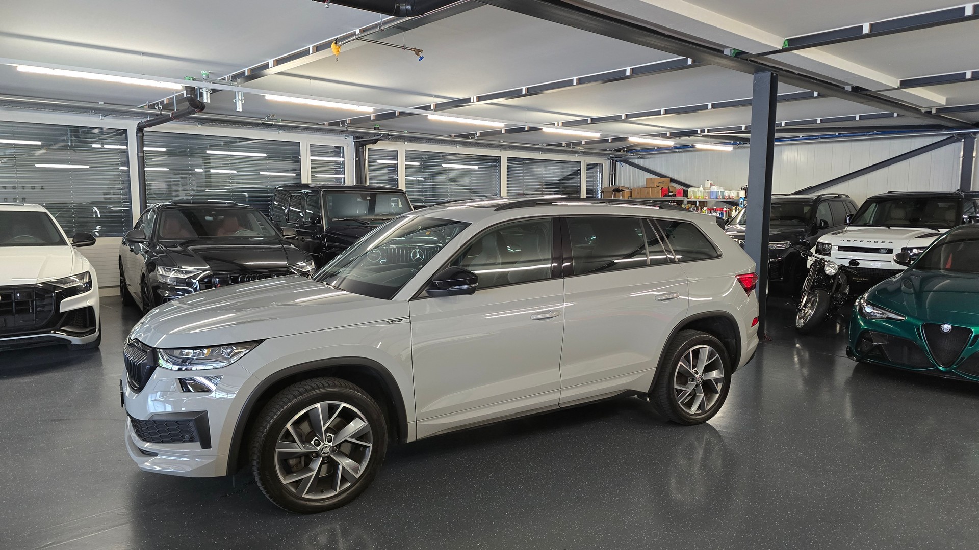 SKODA Kodiaq 2.0 TDI CR SportLine 4x4 DSG-image-13