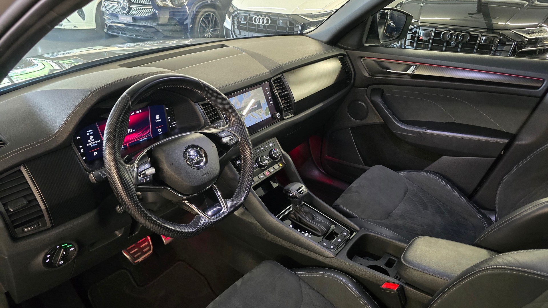 SKODA Kodiaq 2.0 TDI CR SportLine 4x4 DSG-image-14