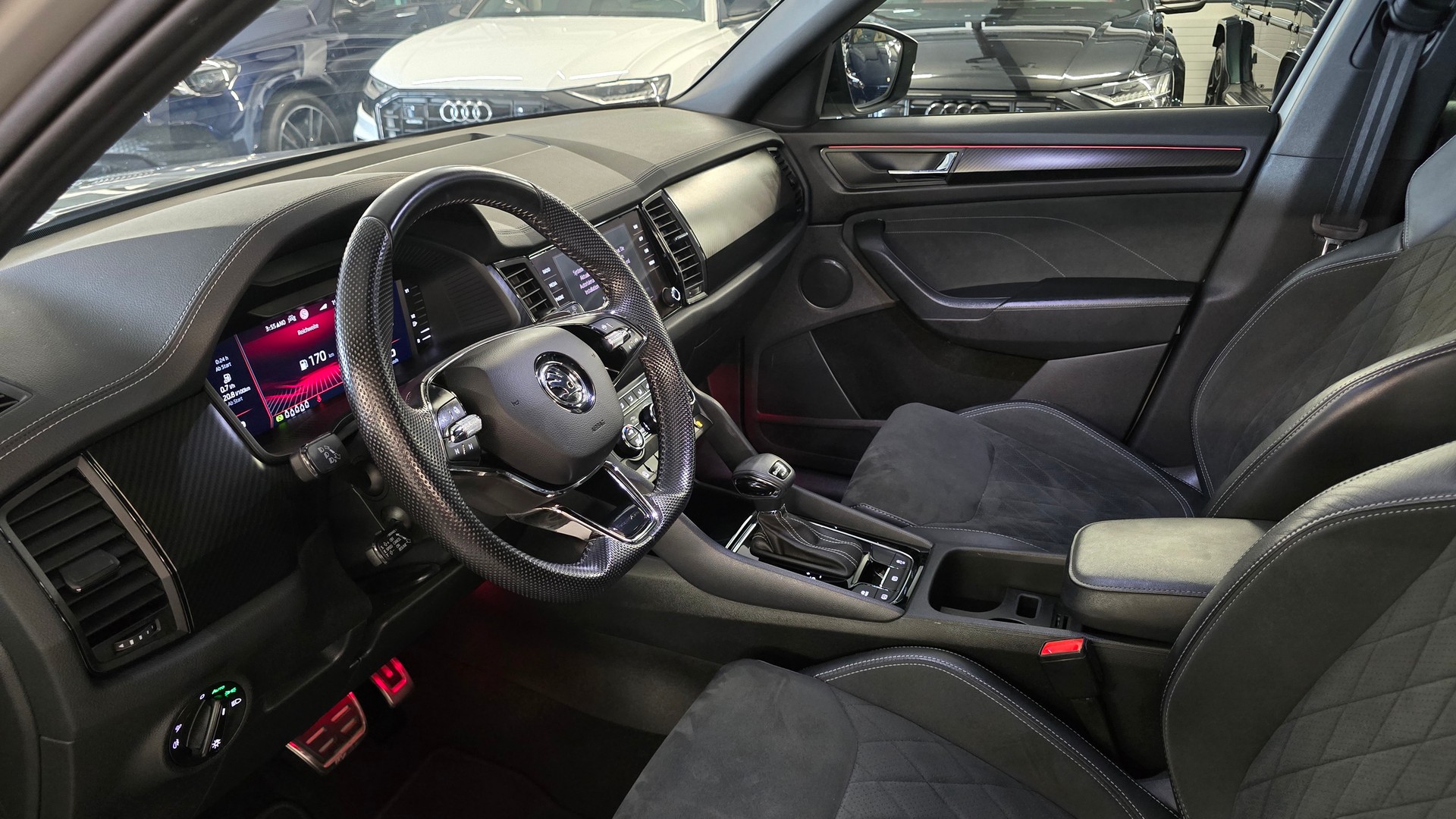 SKODA Kodiaq 2.0 TDI CR SportLine 4x4 DSG-image-18