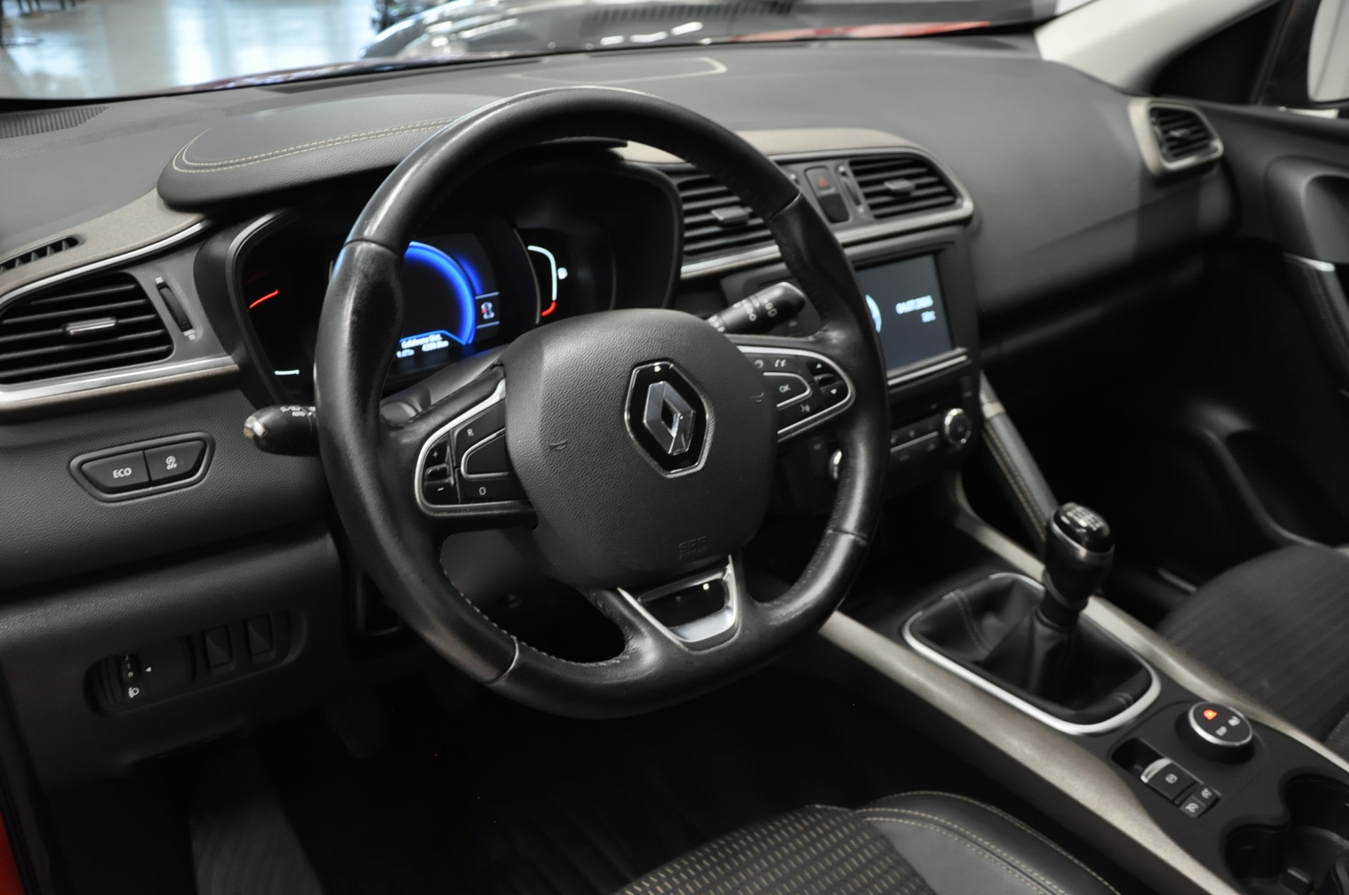 RENAULT Kadjar 1.2 16V Turbo Life-image-10