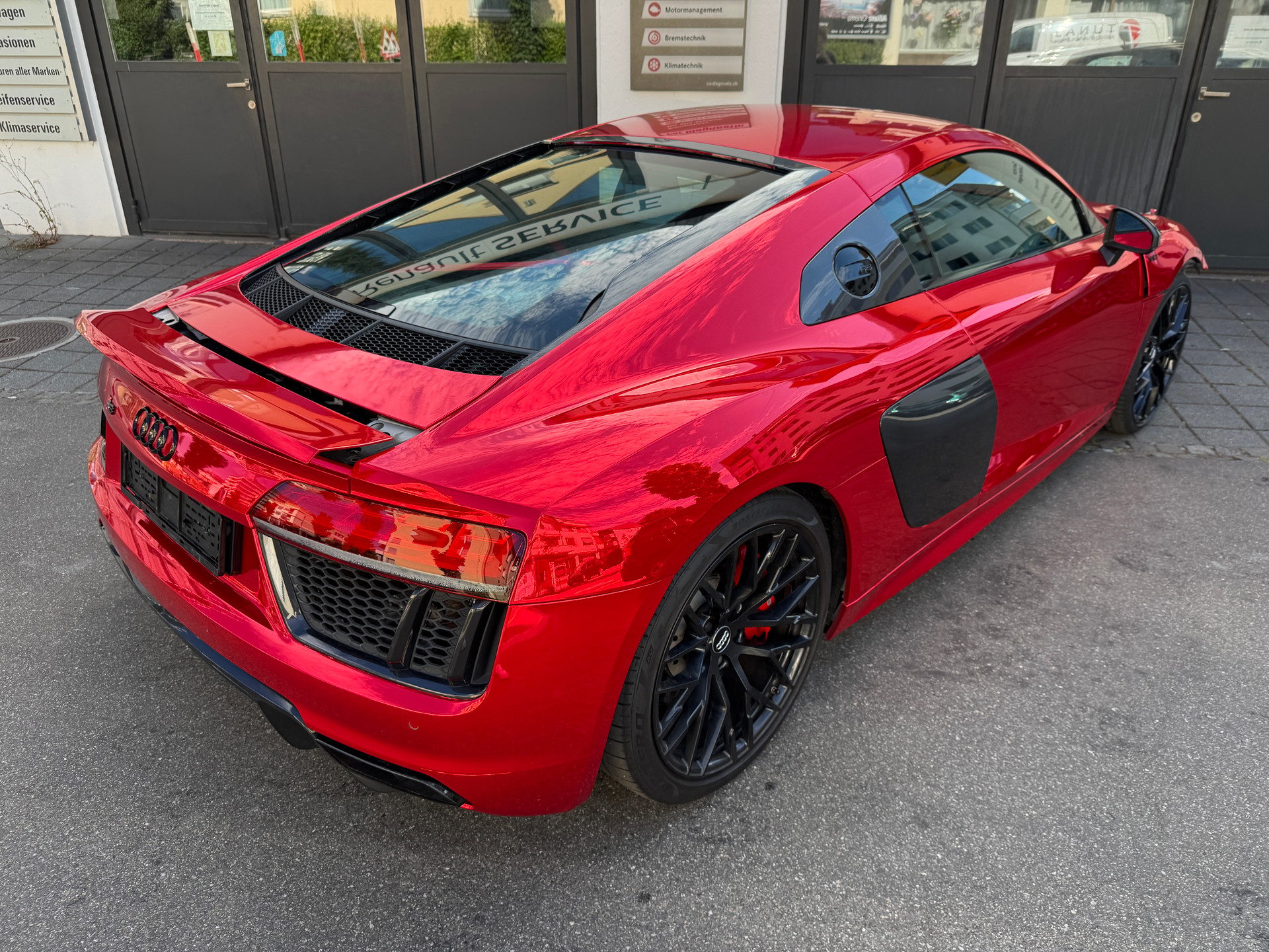 AUDI R8 Coupé 5.2 RWS S-Tronic-image-11