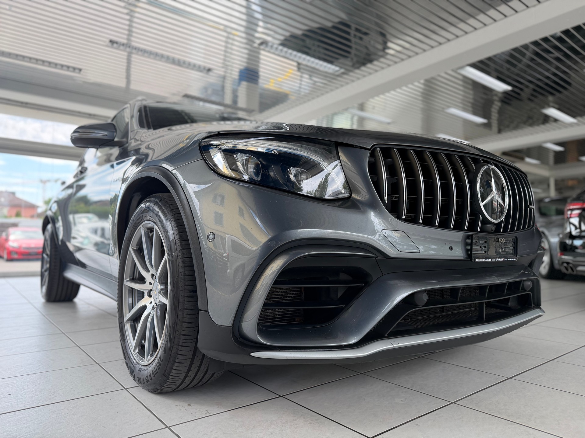 MERCEDES-BENZ GLC 63 AMG 4Matic+ 9G-Tronic-image-3