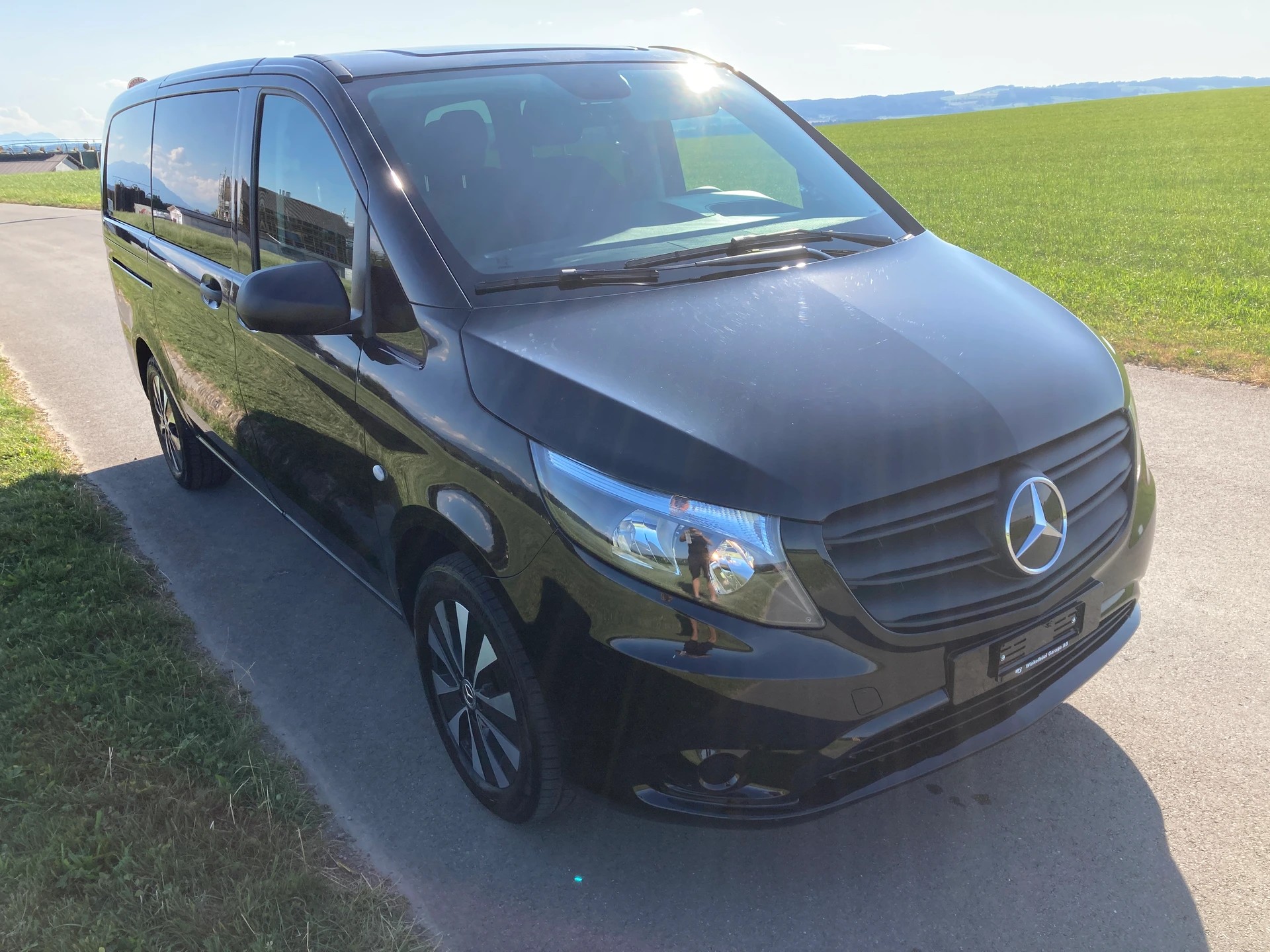 MERCEDES-BENZ Vito 116 CDI Base Tourer 4Matic 9G-Tronic 9 Sitzer-image-1