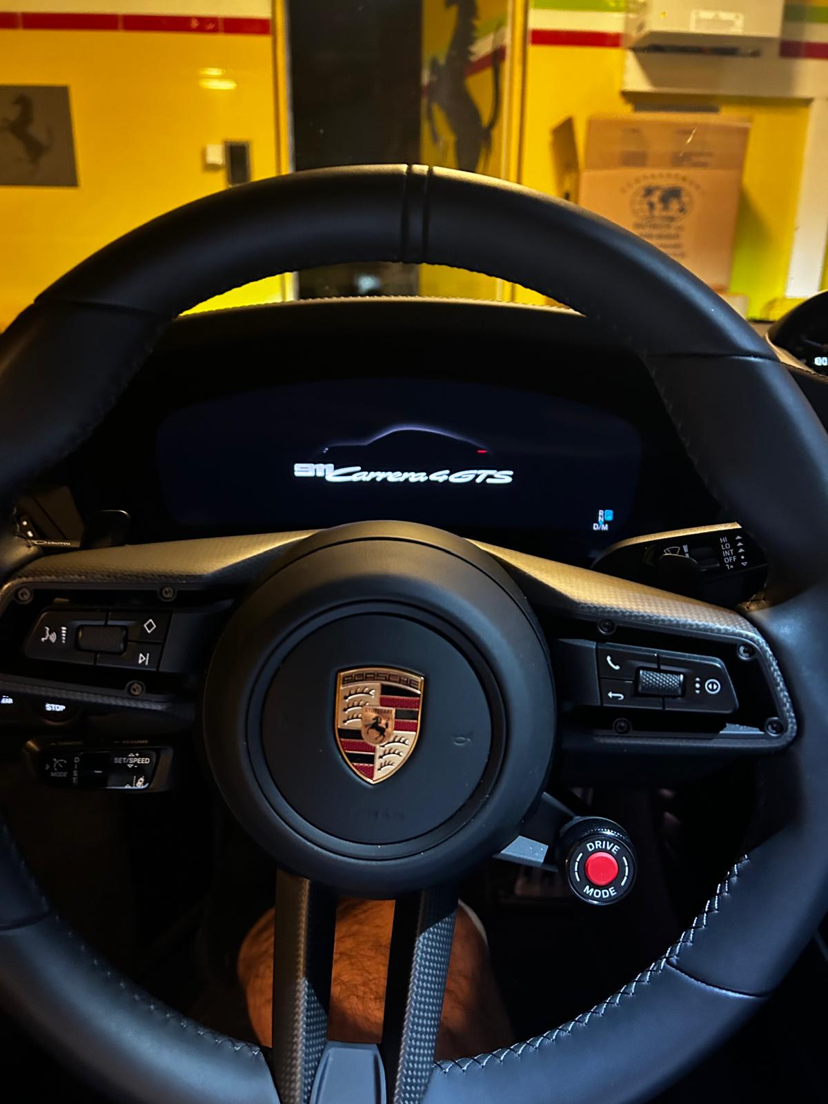 PORSCHE 911 Carrera 4 Cabriolet GTS PDK-image-3