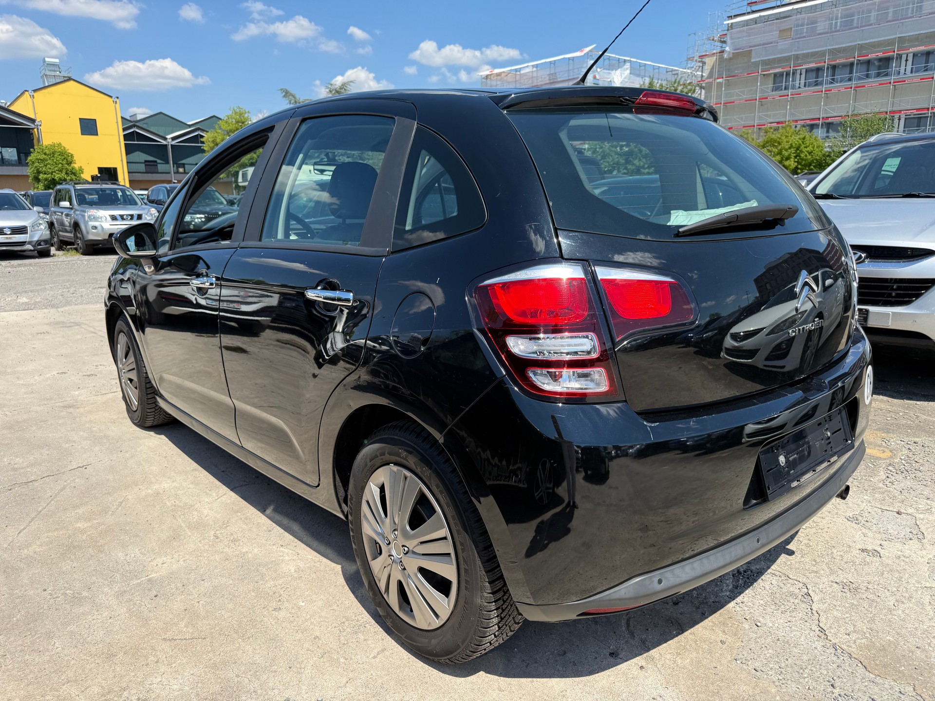 CITROEN C3 1.2i Exclusive-image-4