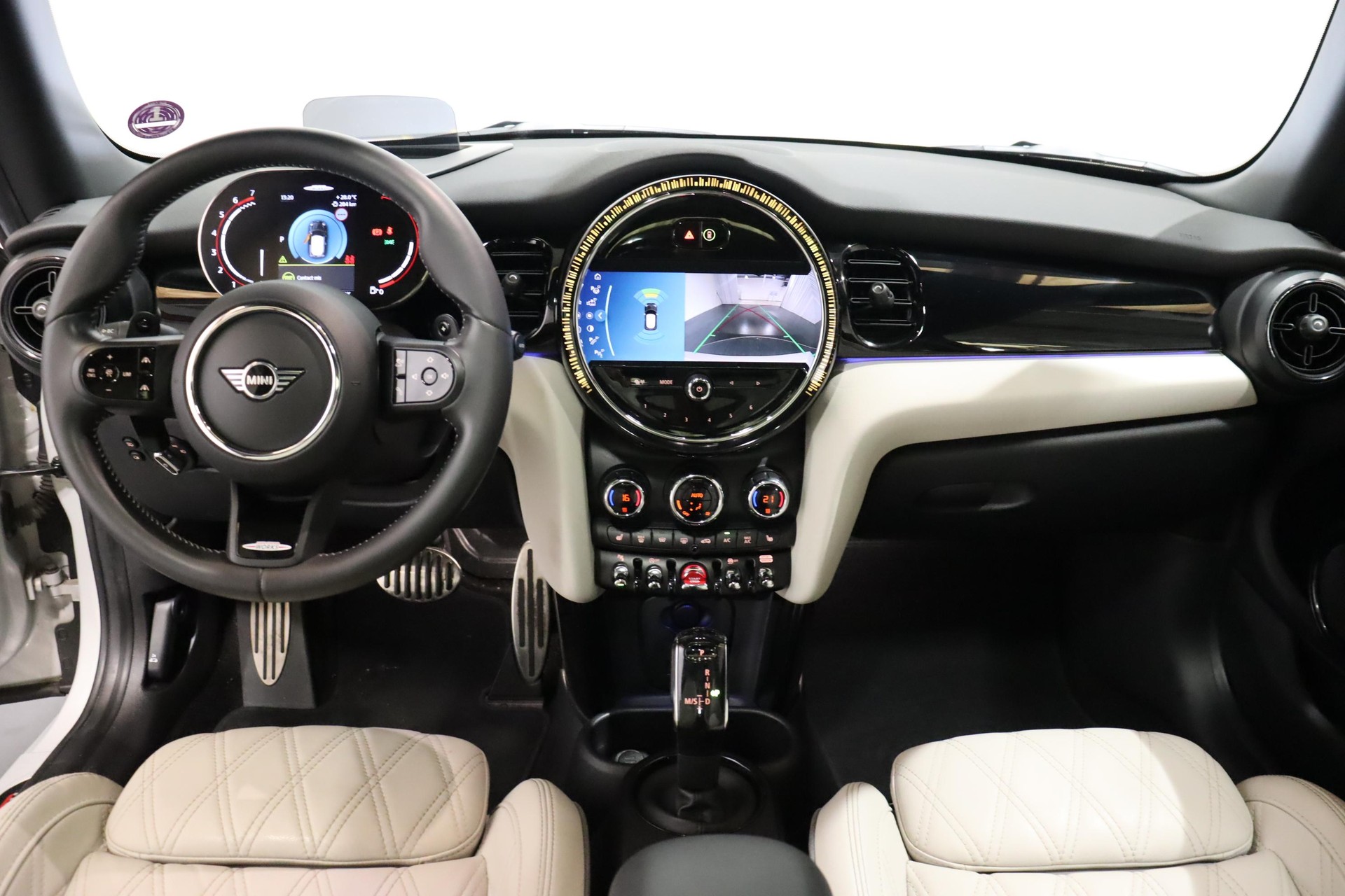 MINI F56 2.0i John Cooper Works-image-13