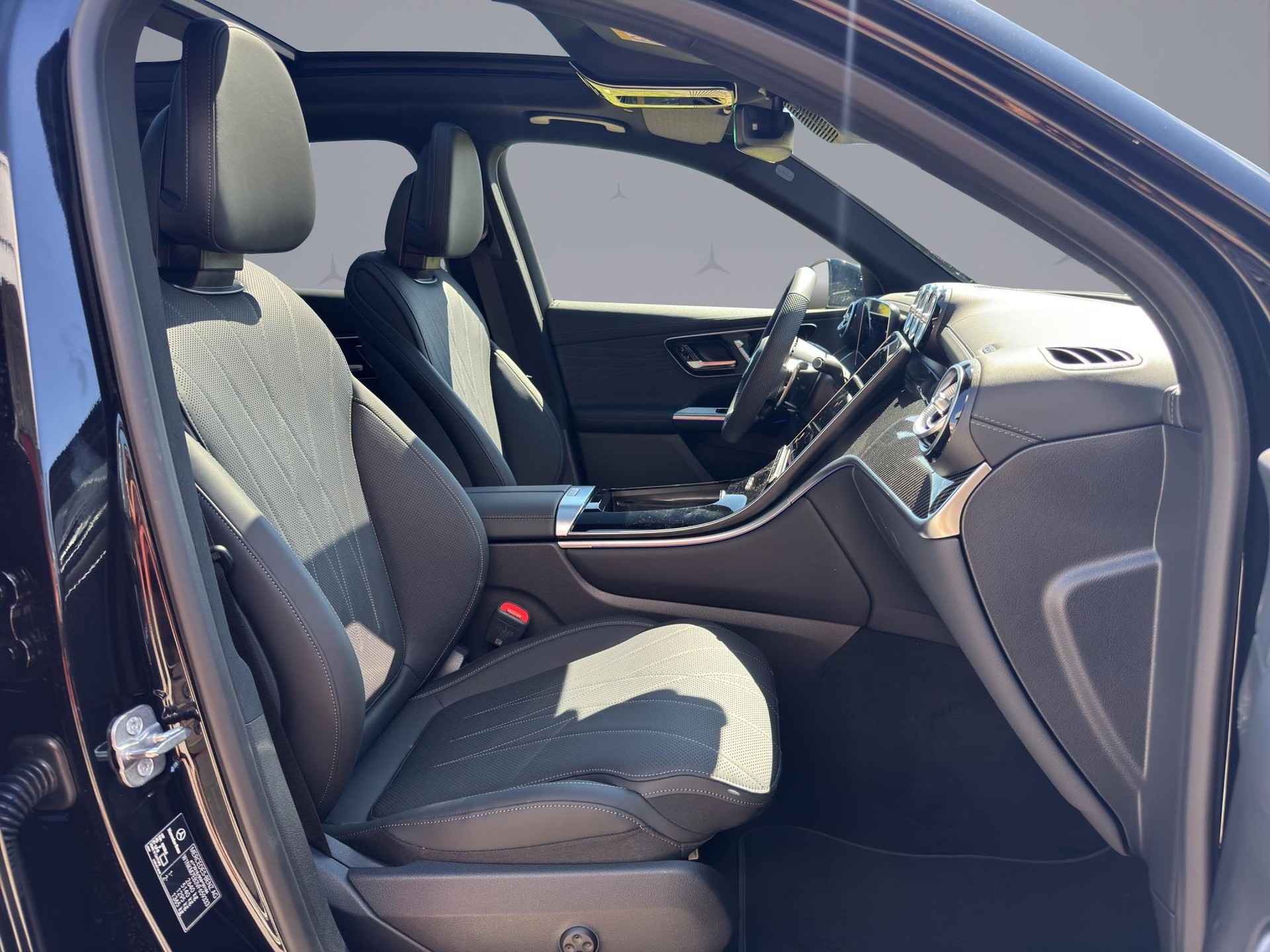 MERCEDES-BENZ GLC 53 AMG 4matic+-image-17