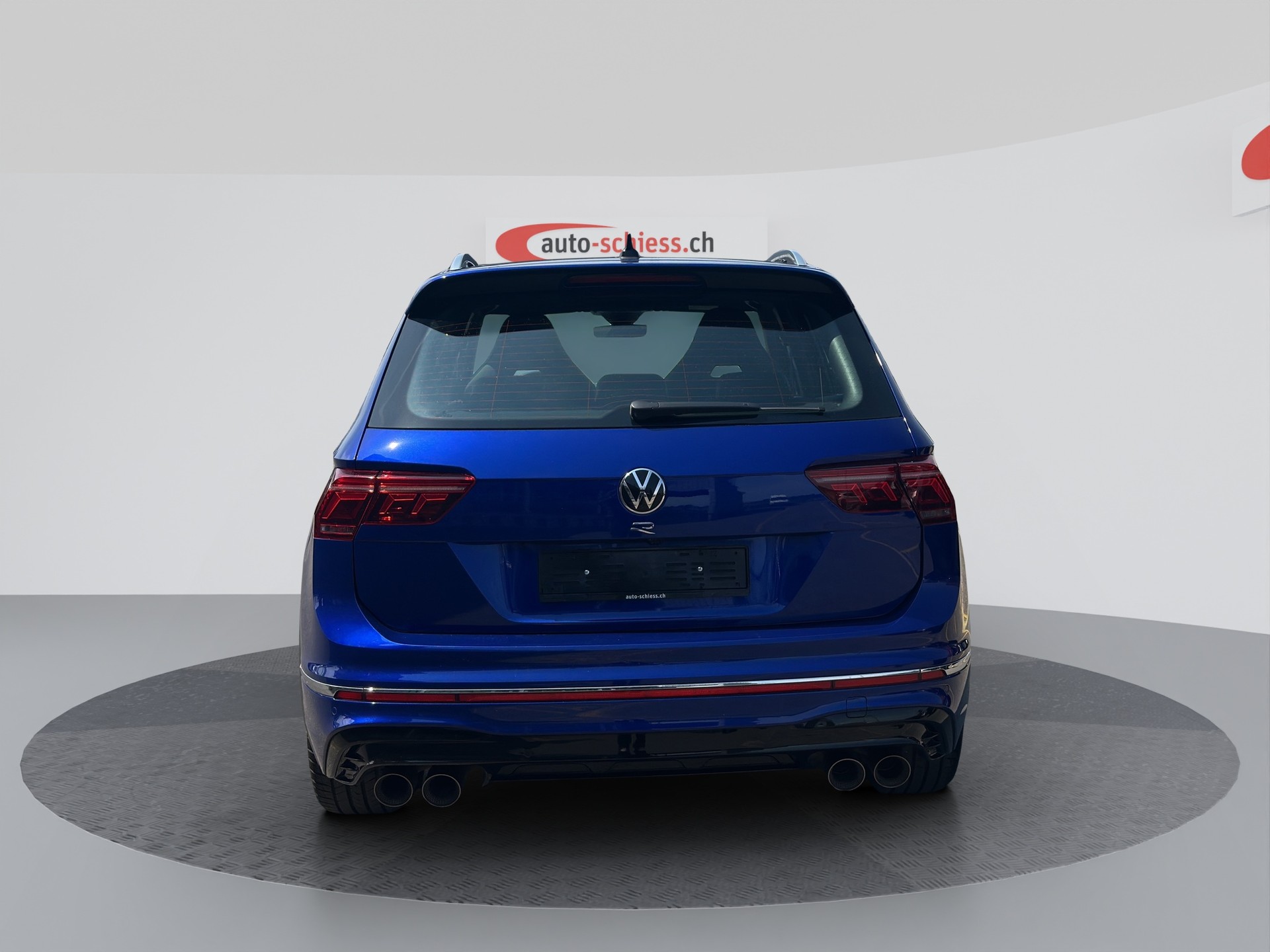 VW Tiguan R 2.0TSI 4Motion DSG-image-3