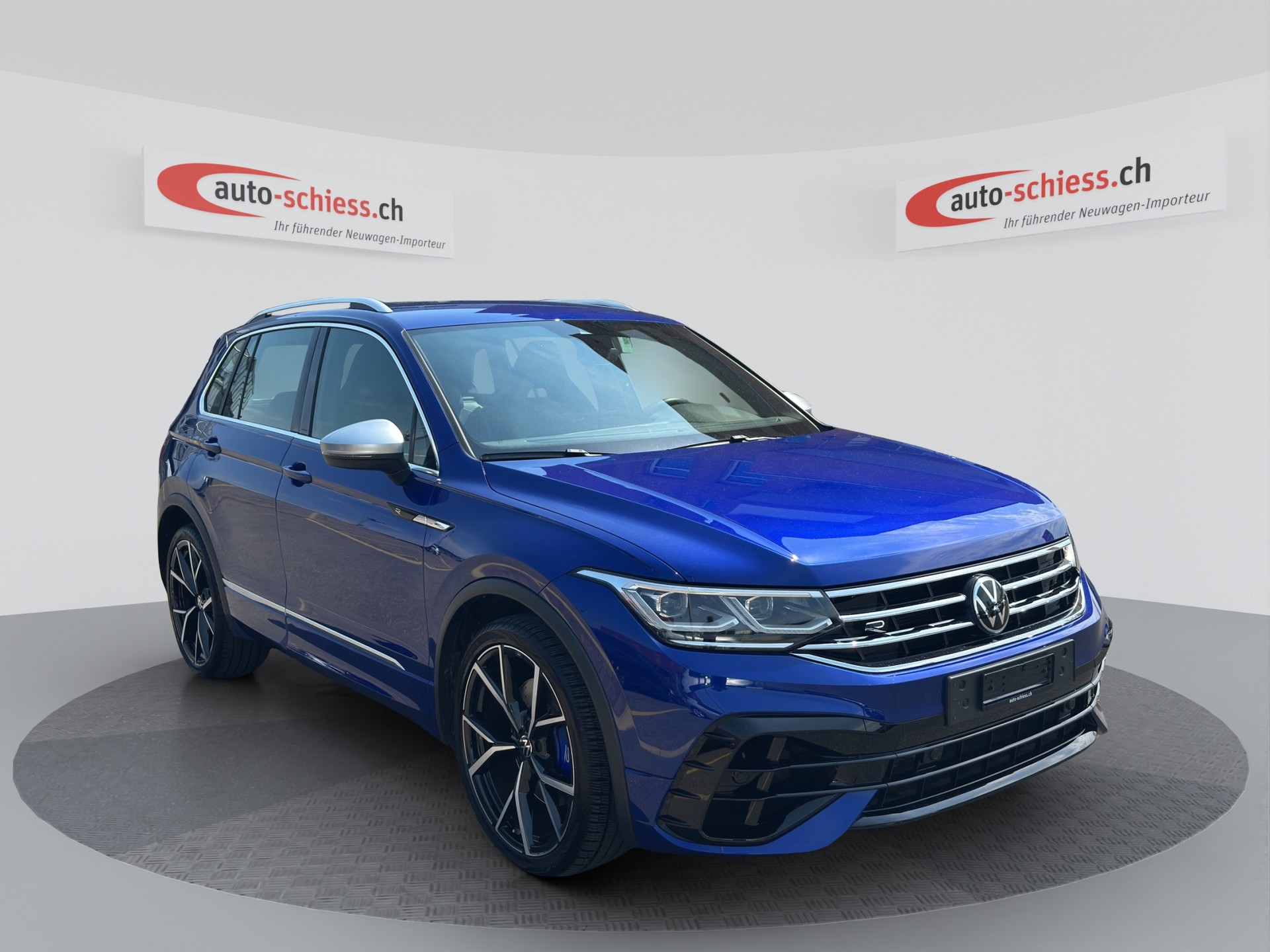 VW Tiguan R 2.0TSI 4Motion DSG-image-0