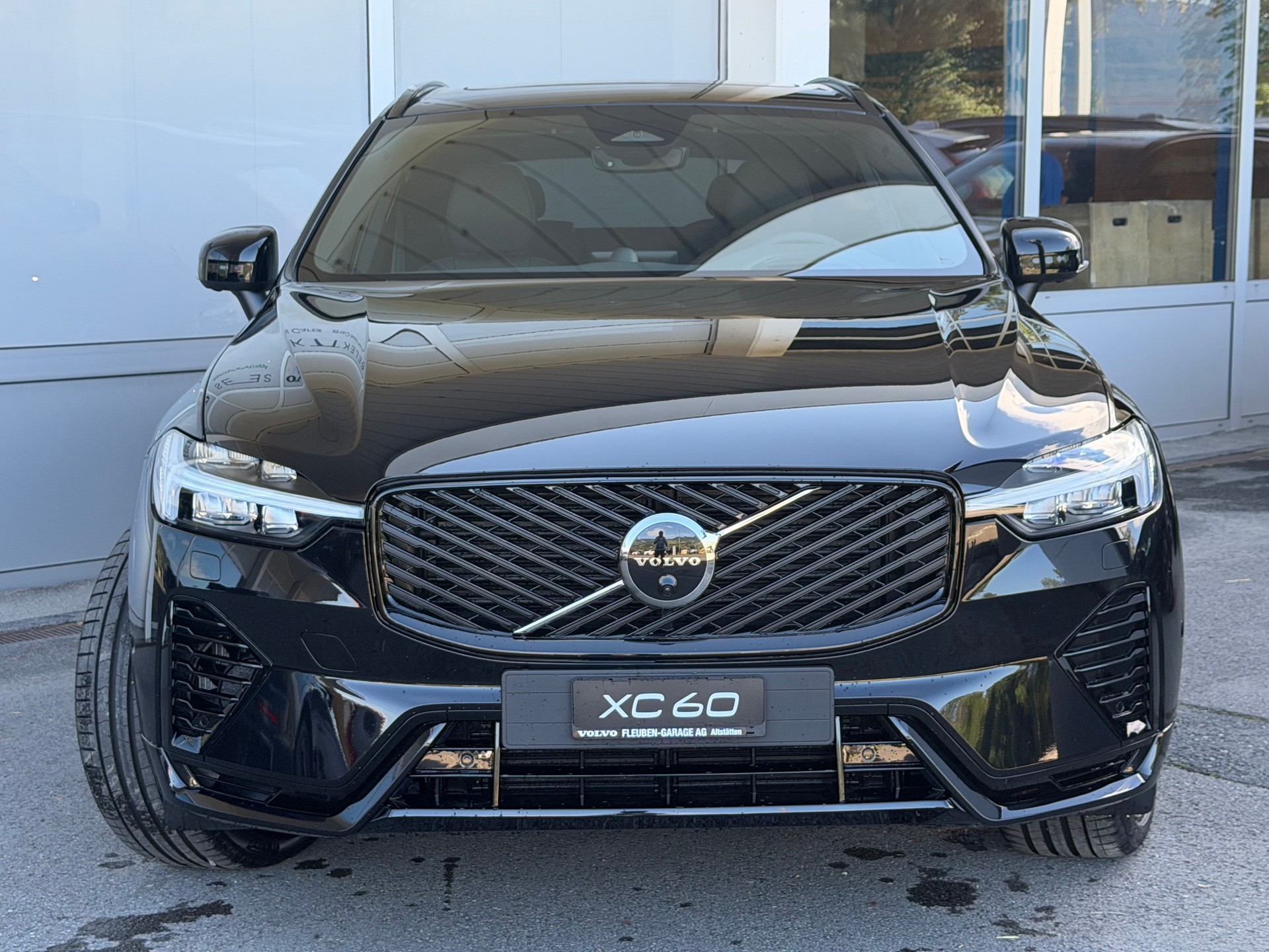 VOLVO XC60 T8 eAWD Ultra Dark Geartronic-image-29
