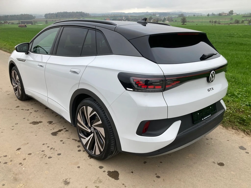 VW ID.4 GTX 77 kWh 4Motion mit Anhängerkupplung-image-4
