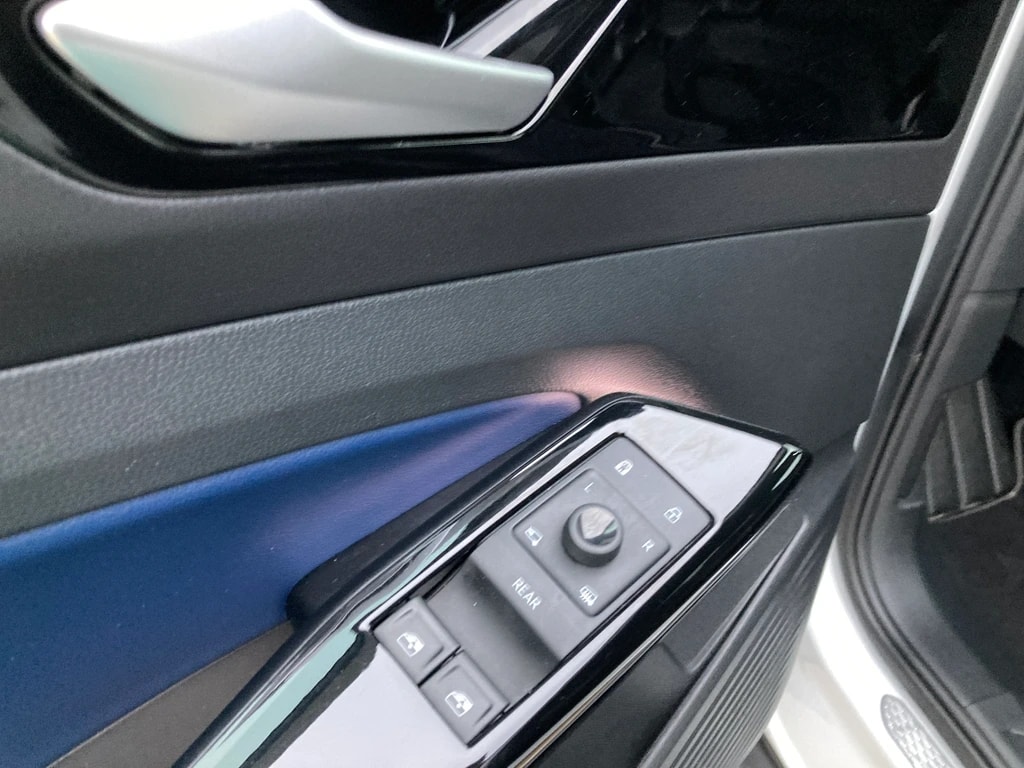 VW ID.4 GTX 77 kWh 4Motion mit Anhängerkupplung-image-10