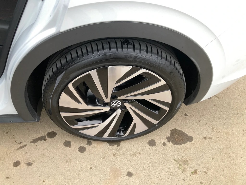 VW ID.4 GTX 77 kWh 4Motion mit Anhängerkupplung-image-8