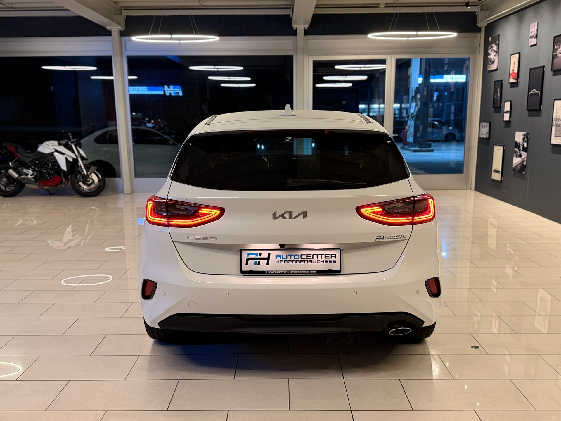 KIA Ceed 1.5 T-GDi Power DCT-image-5
