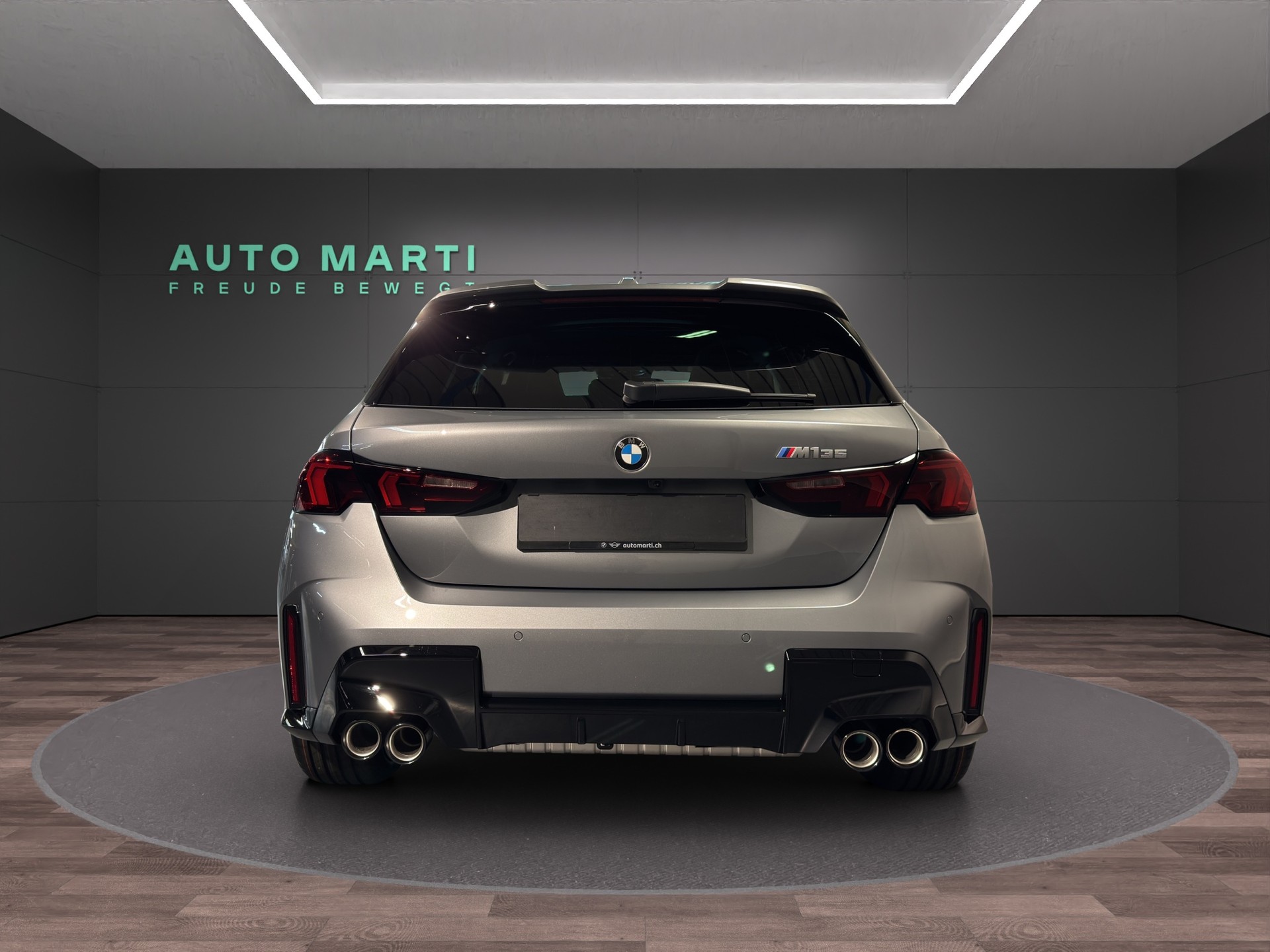 BMW M135i xDrive-image-2