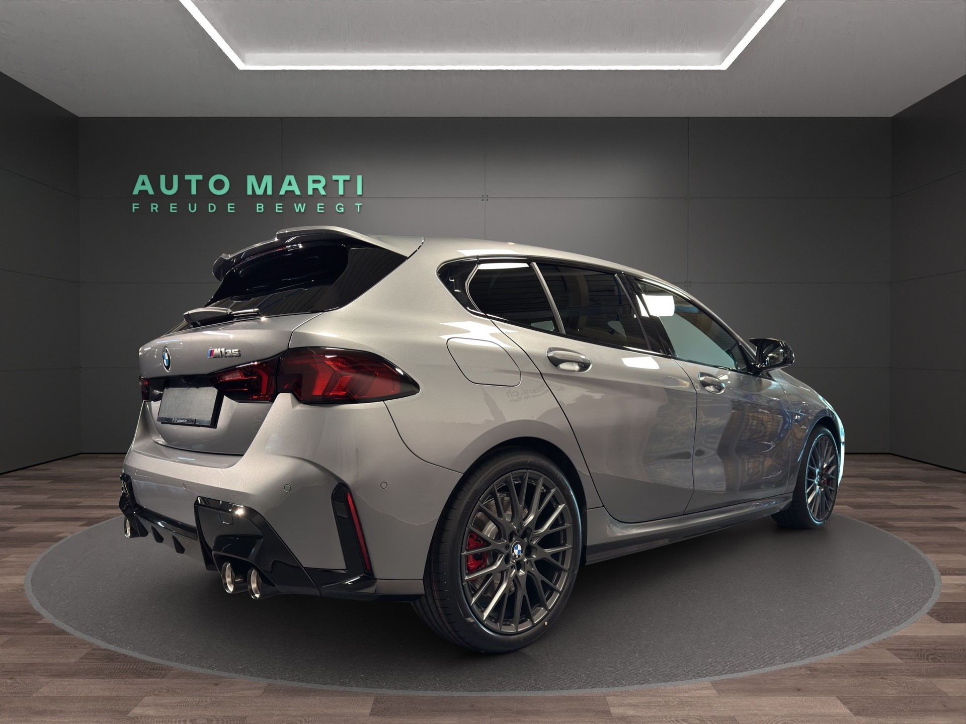 BMW M135i xDrive-image-3