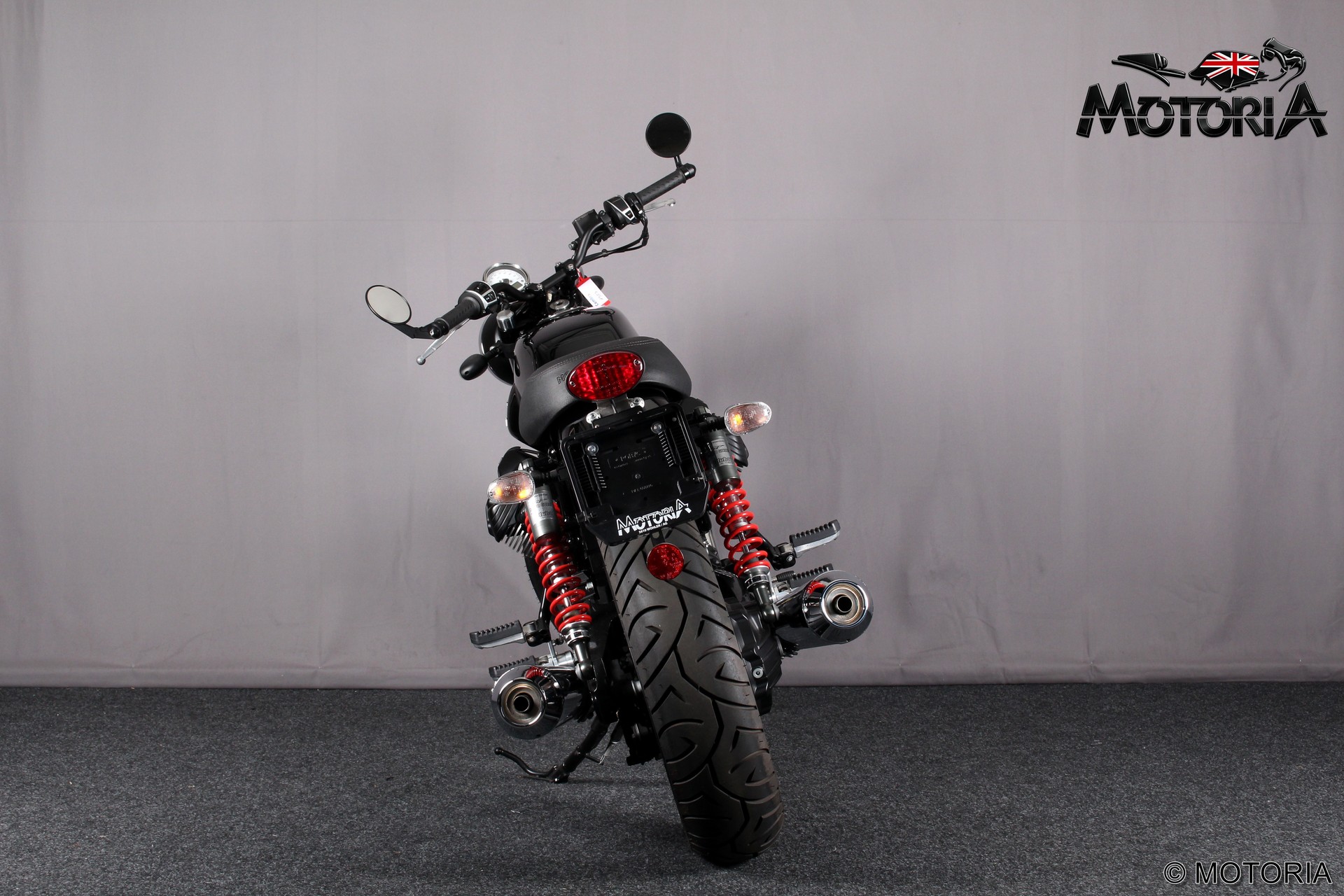 MOTO GUZZI V9 Roamer 850 ABS-image-4