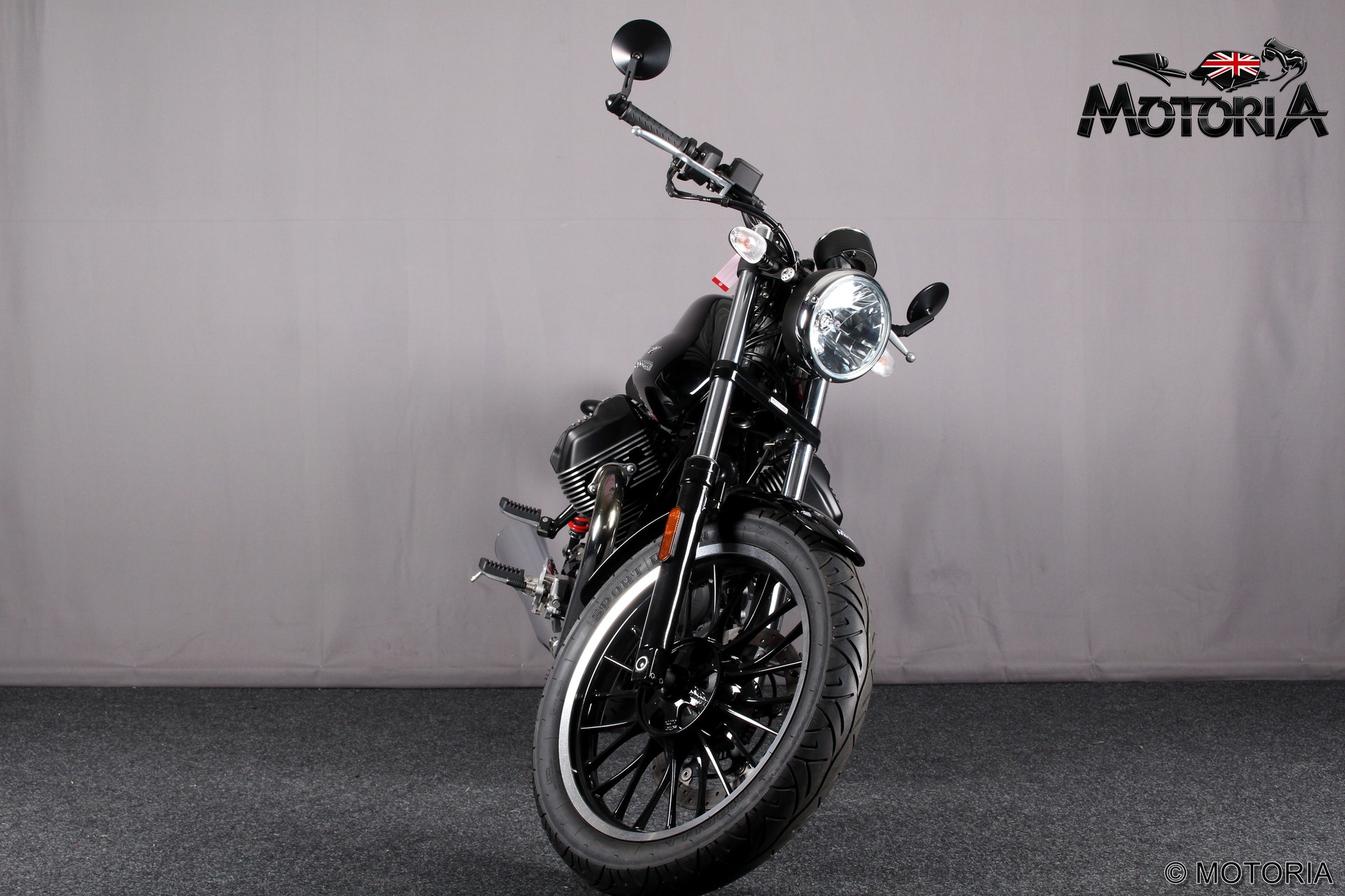 MOTO GUZZI V9 Roamer 850 ABS-image-7