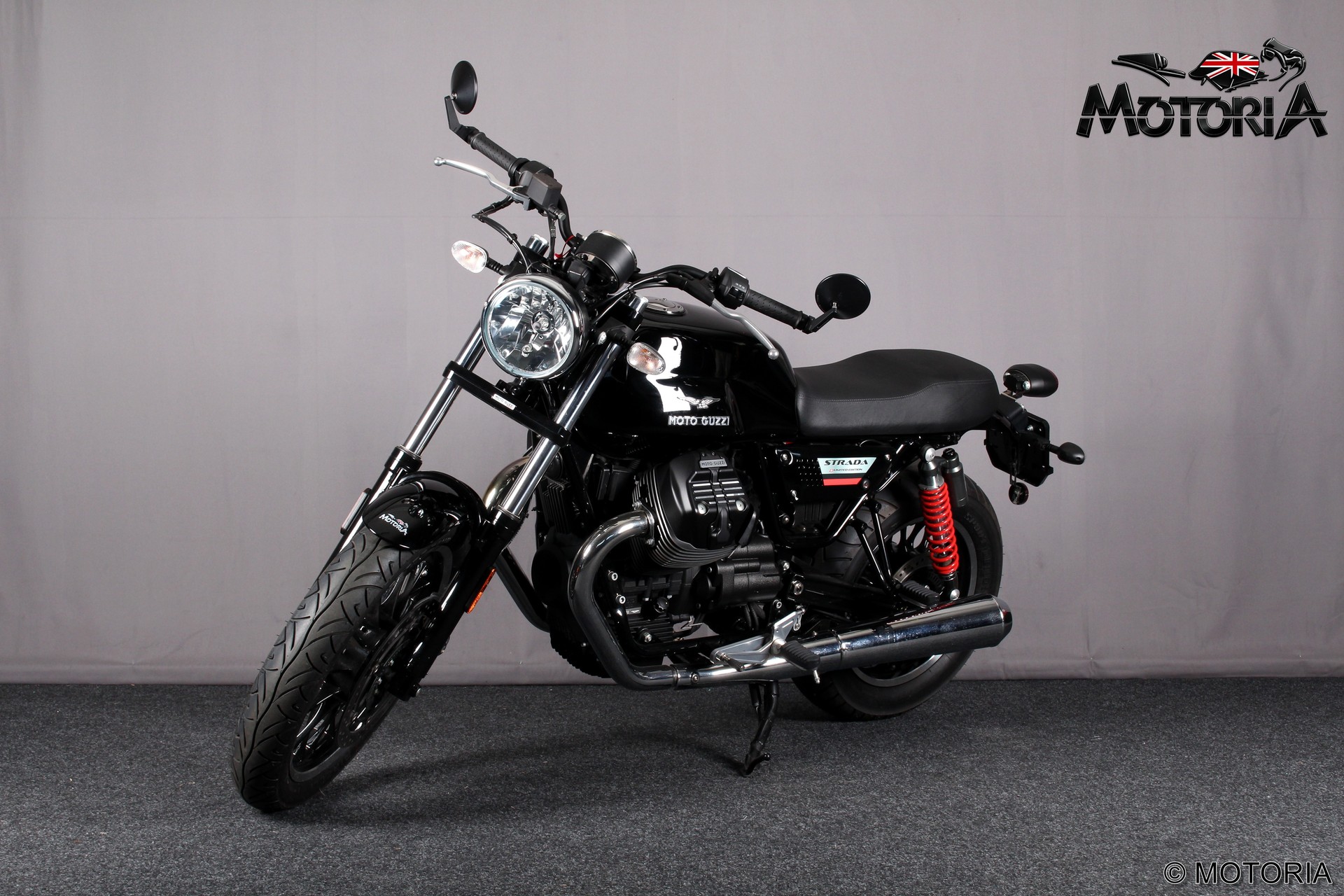 MOTO GUZZI V9 Roamer 850 ABS-showroom-element-1