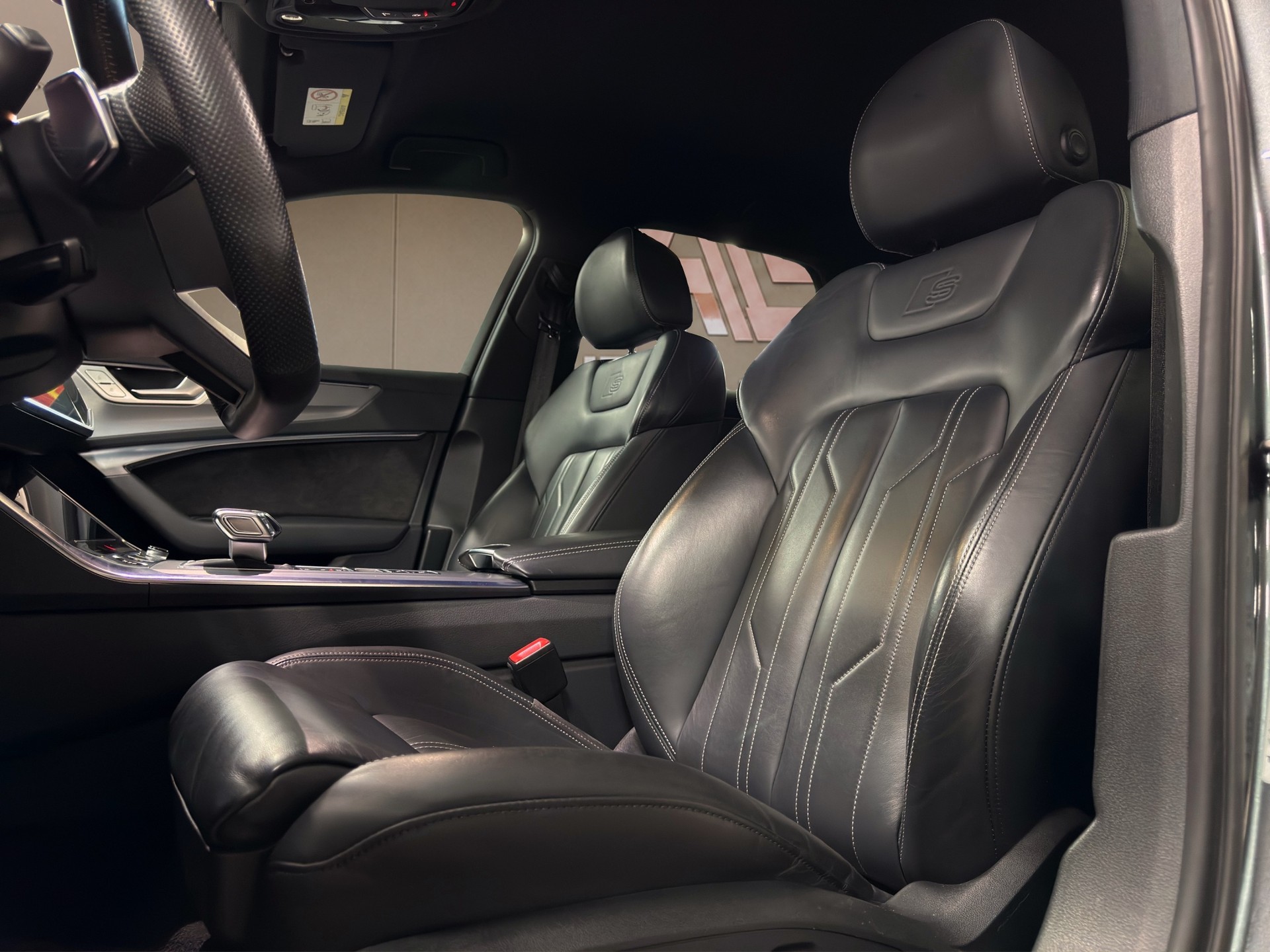 AUDI A6 ALLROAD-image-12