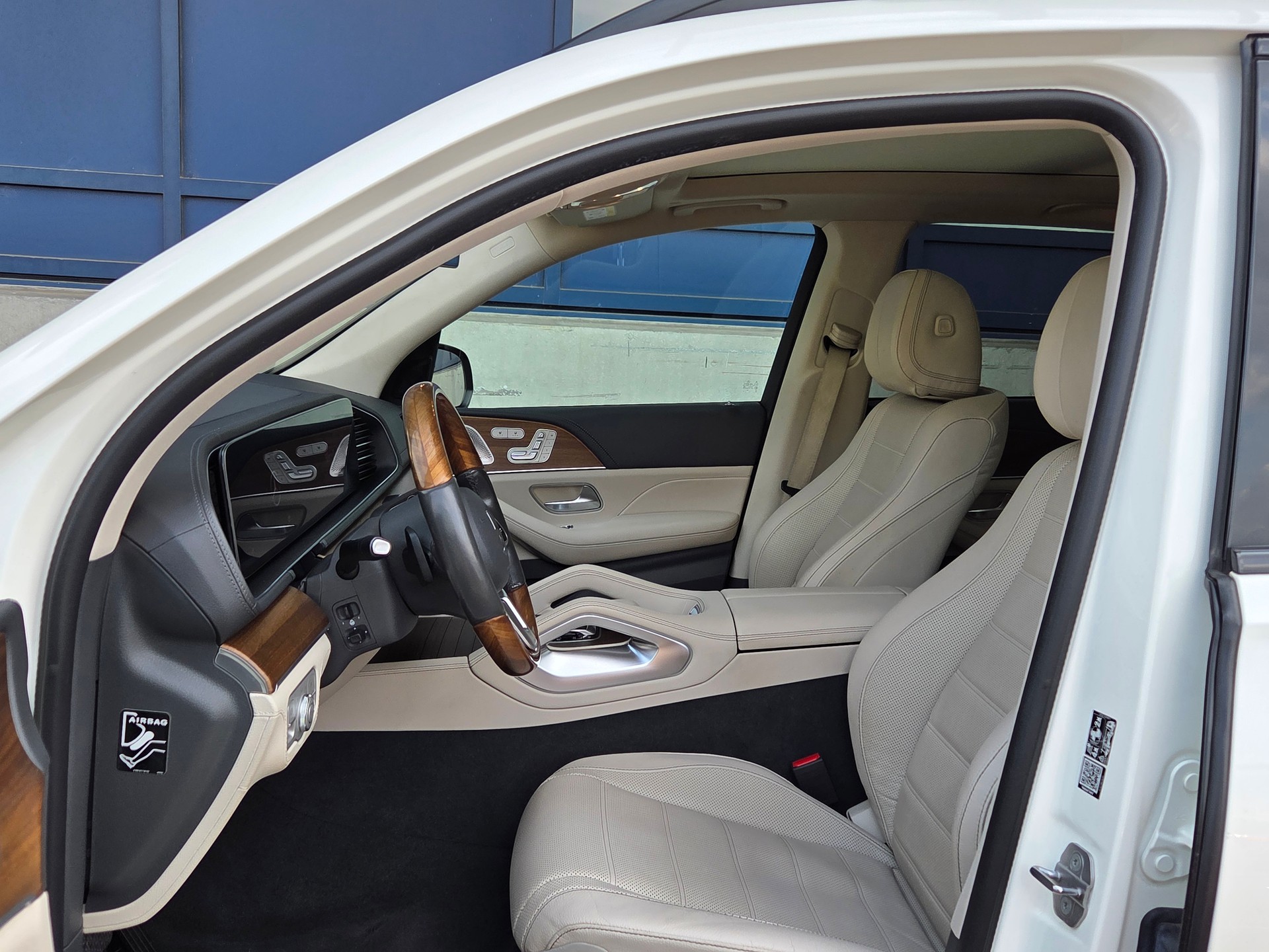 MERCEDES-BENZ GLE 450 4Matic AMG Line 9G-Tronic-image-7