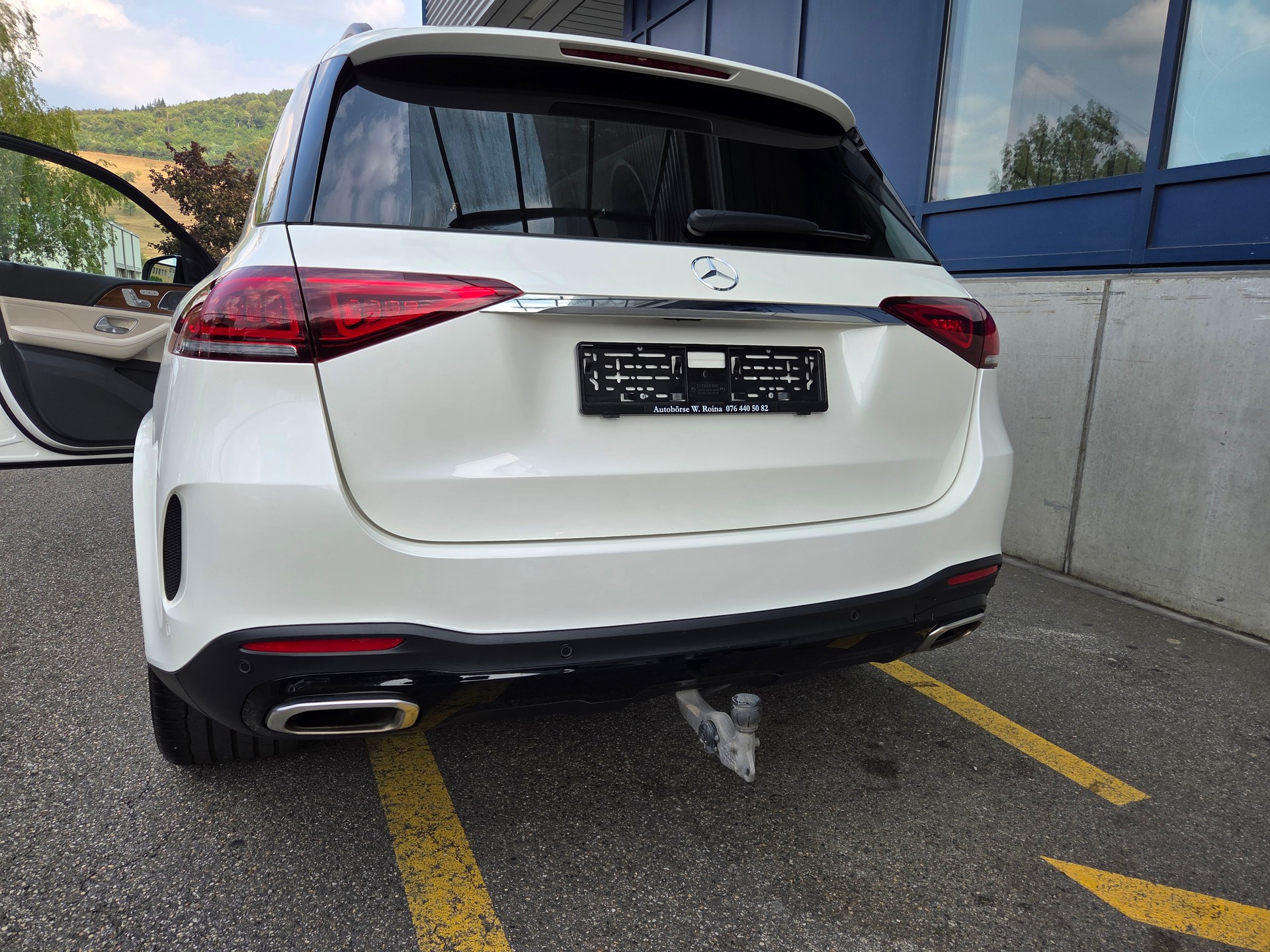 MERCEDES-BENZ GLE 450 4Matic AMG Line 9G-Tronic-image-17