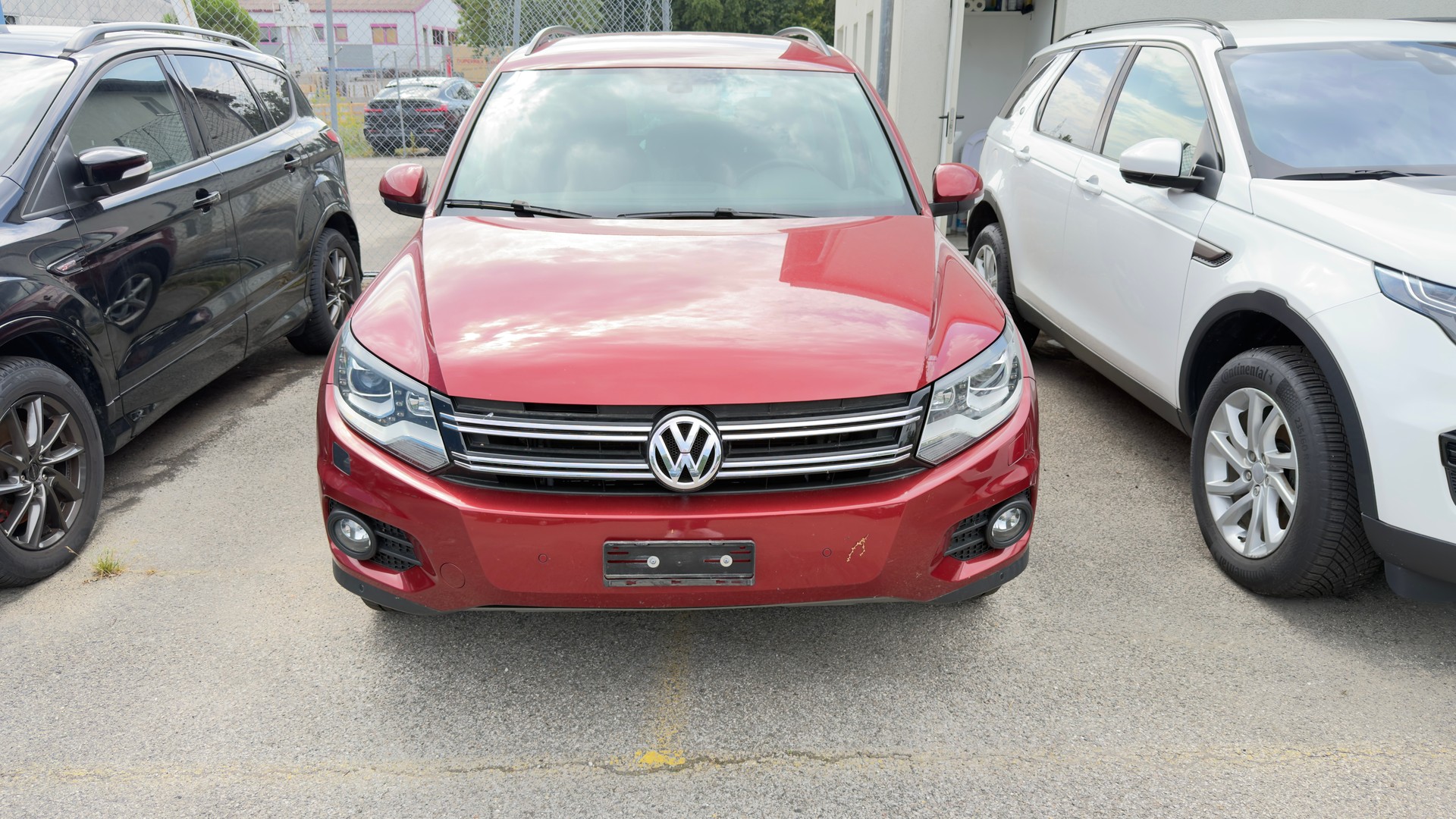 VW Tiguan 2.0 TSI Track&Field 4Motion DSG-image-0