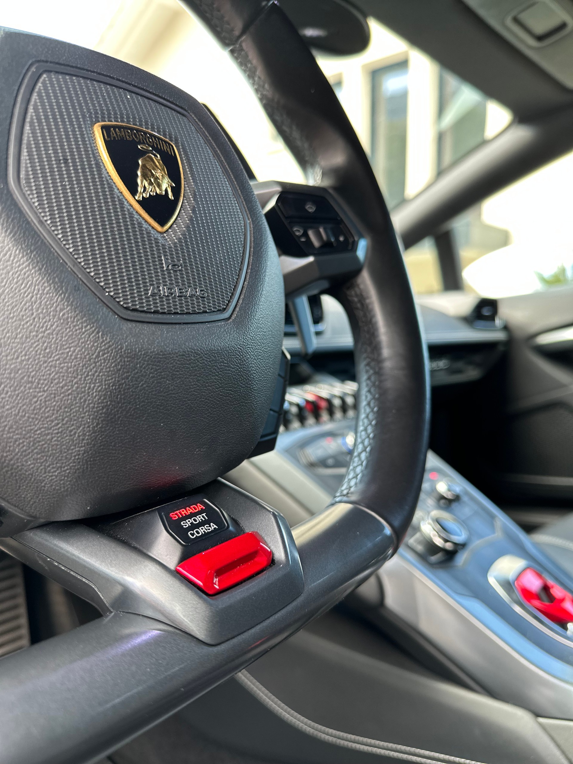 LAMBORGHINI Huracan LP610-4 Coupé DCT-image-11