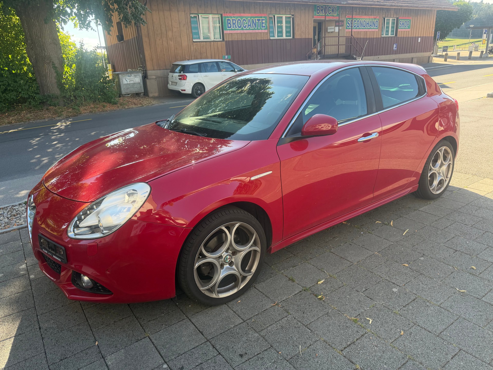 ALFA ROMEO Giulietta 1.4 MultiAir Distinctive TCT-image-0