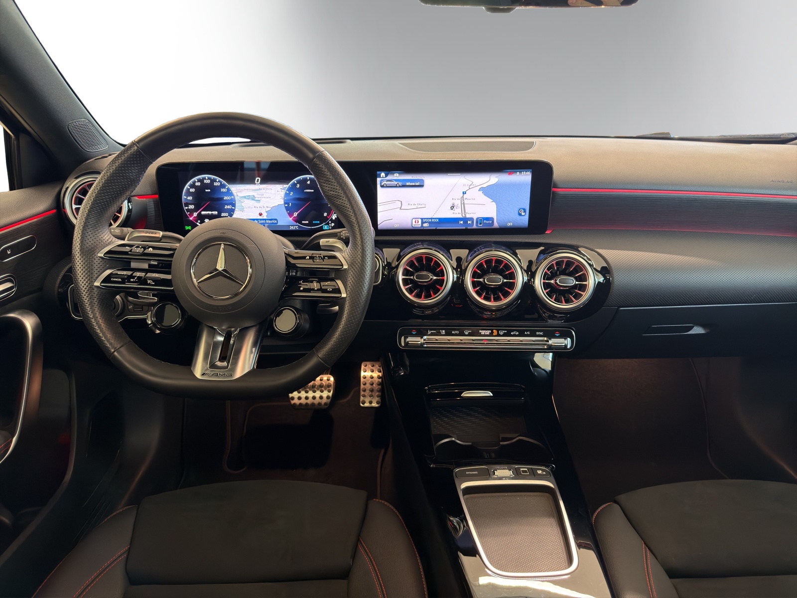 MERCEDES-BENZ A AMG 35 4Matic 8G-DCT-image-8