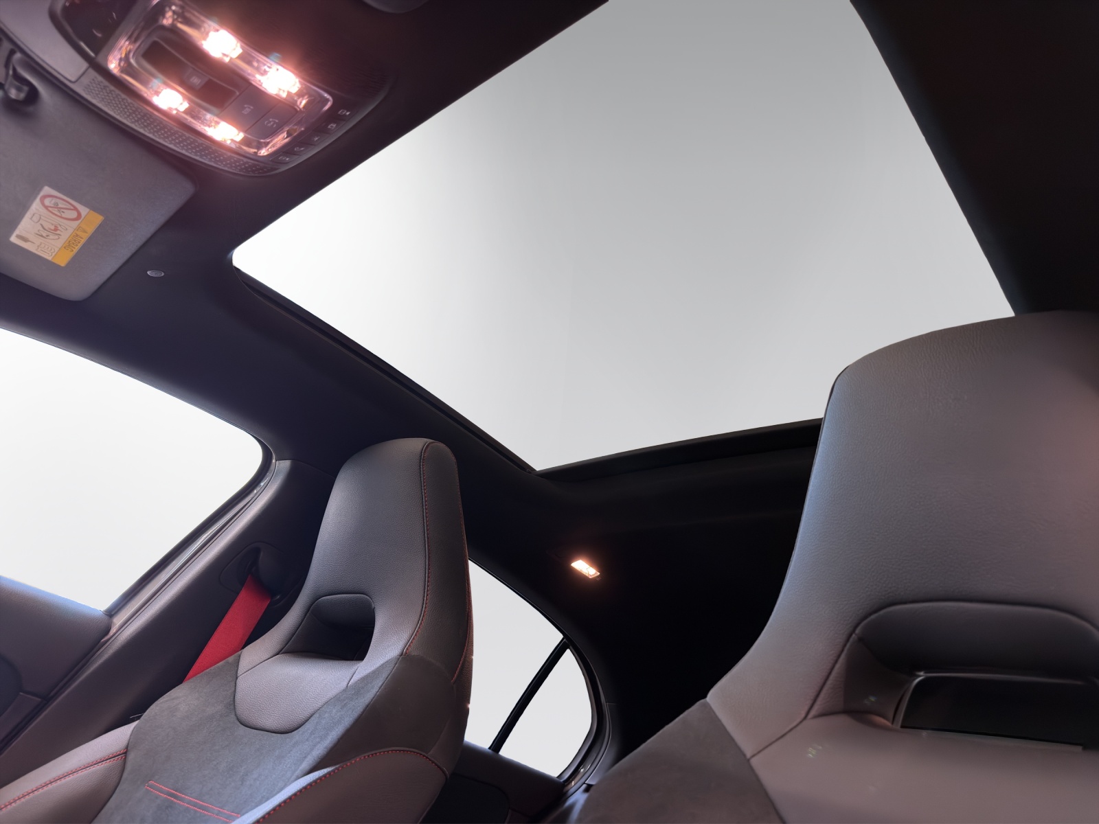 MERCEDES-BENZ A AMG 35 4Matic 8G-DCT-image-13
