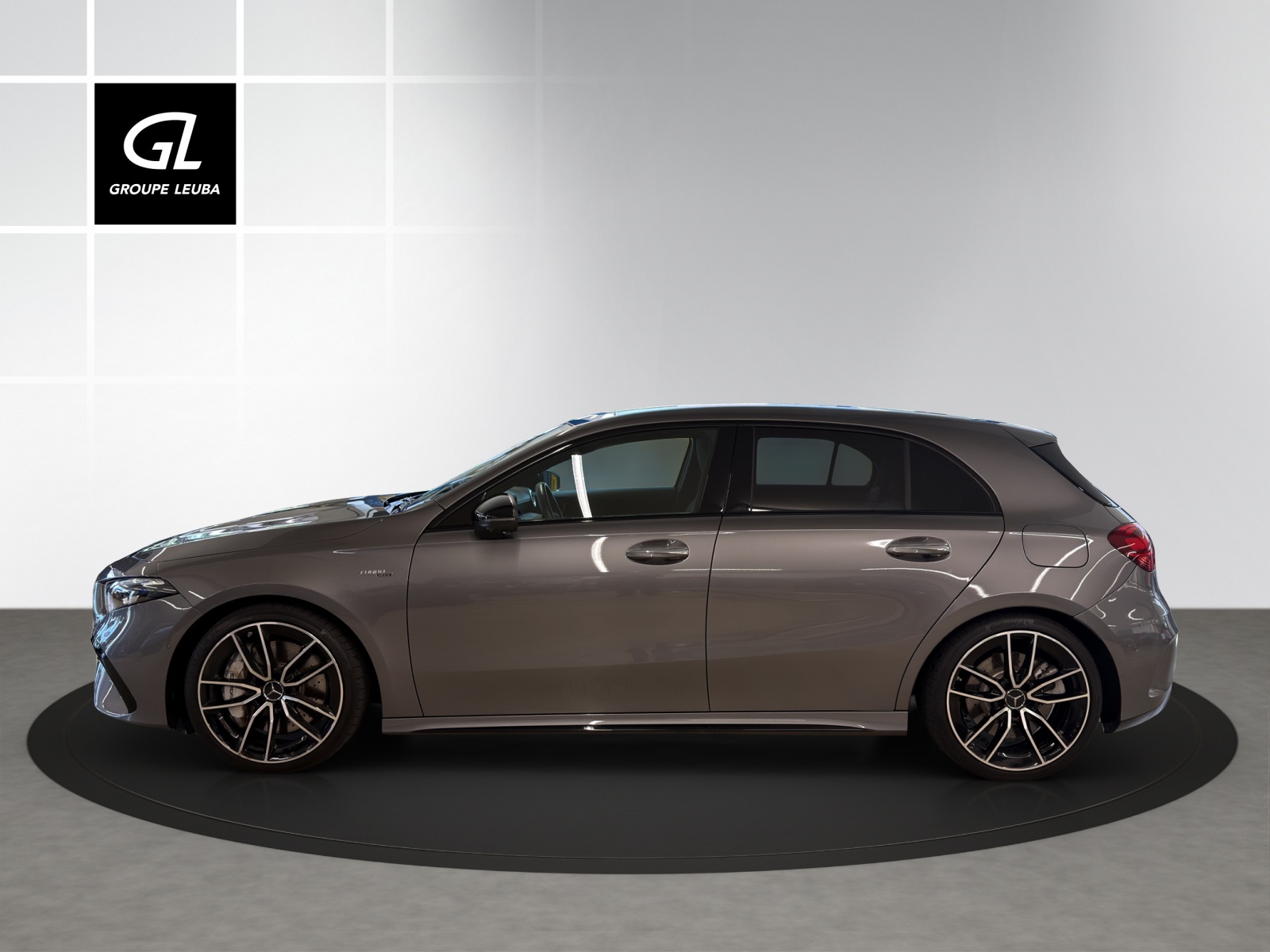 MERCEDES-BENZ A AMG 35 4Matic 8G-DCT-image-2
