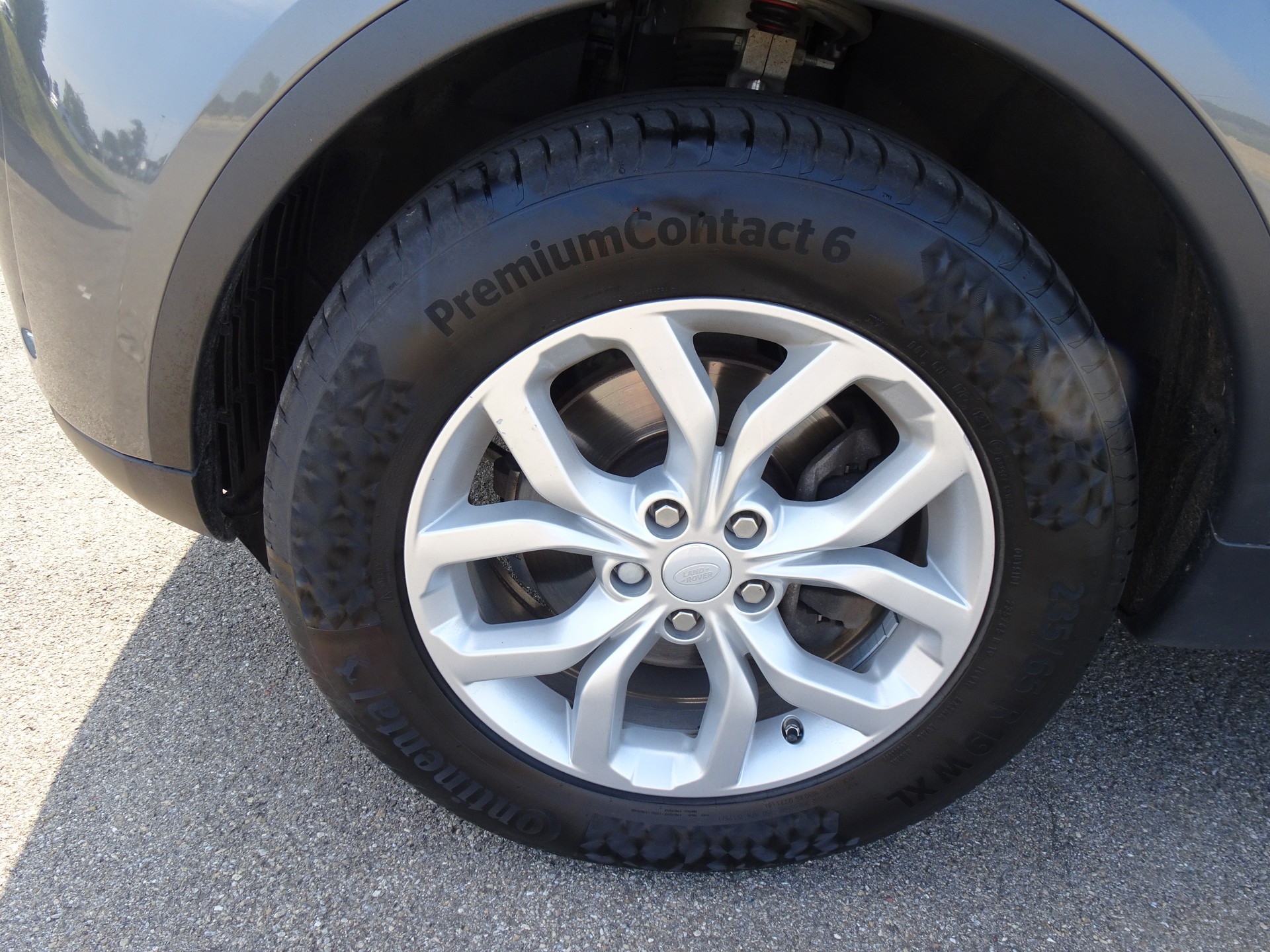 LAND ROVER Discovery 3.0 TD6 HSE Automatic-image-5