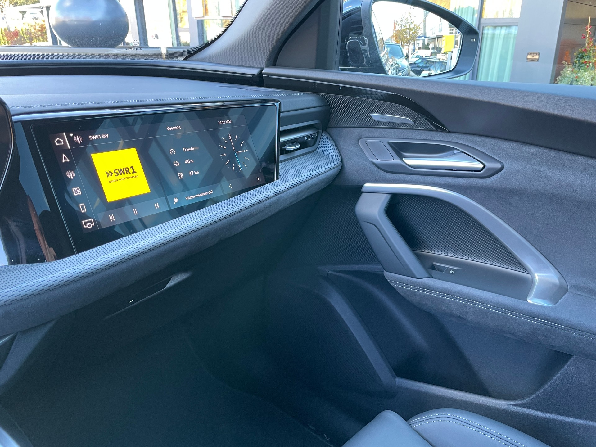 AUDI Q5 Sportback 55 TFSI e PHEV S line quattro S-tronic-image-23