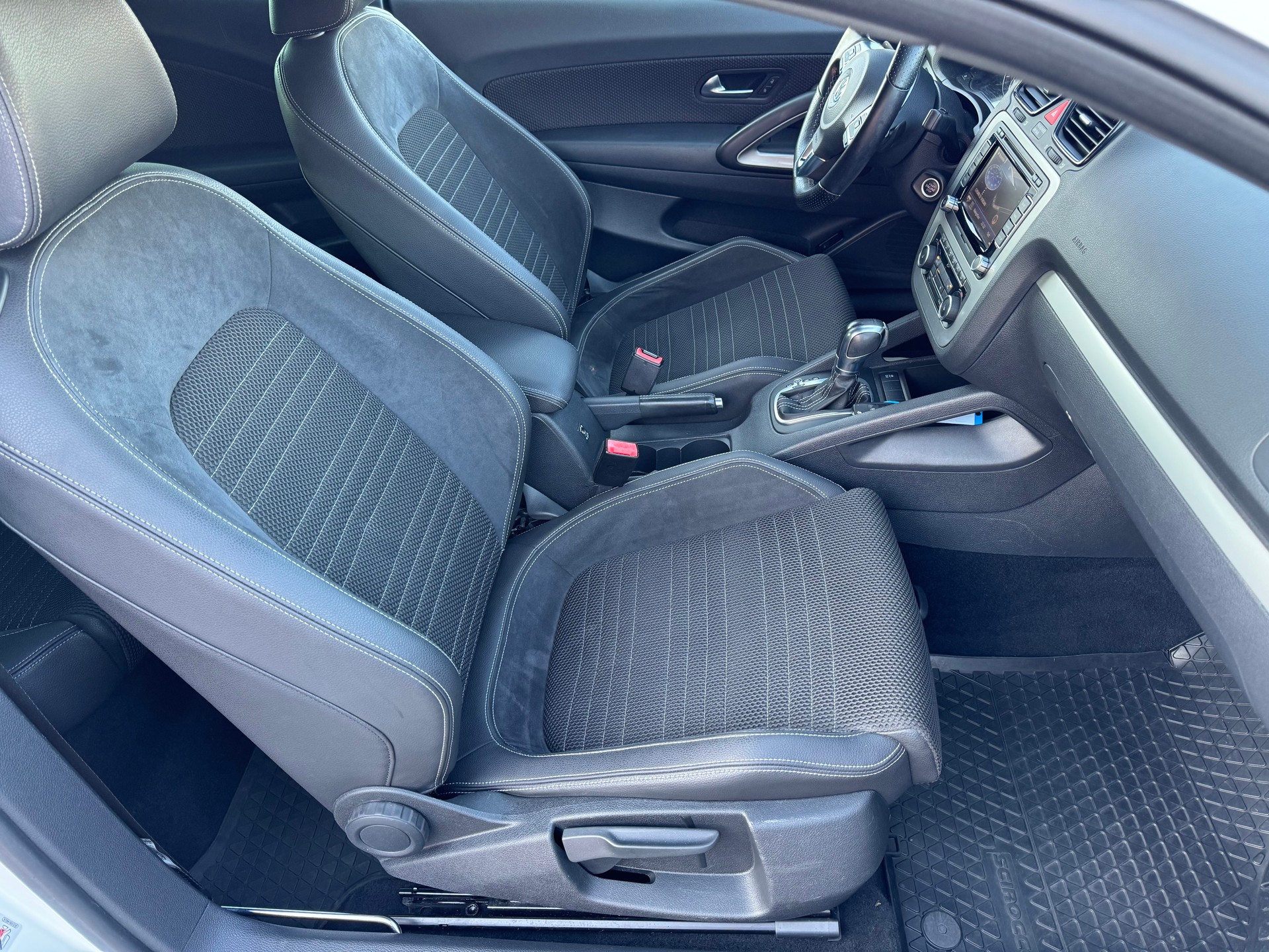 VW Scirocco 1.4 TSI DSG-image-7