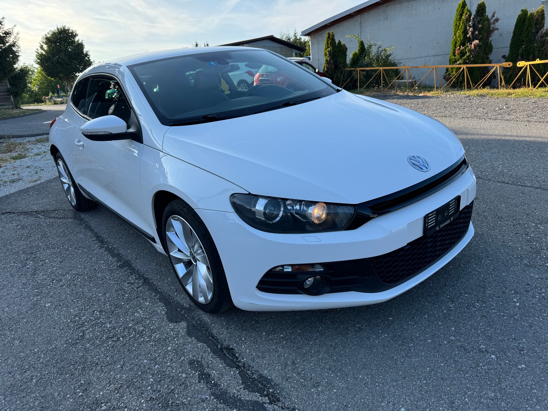 VW Scirocco 1.4 TSI DSG-image-2