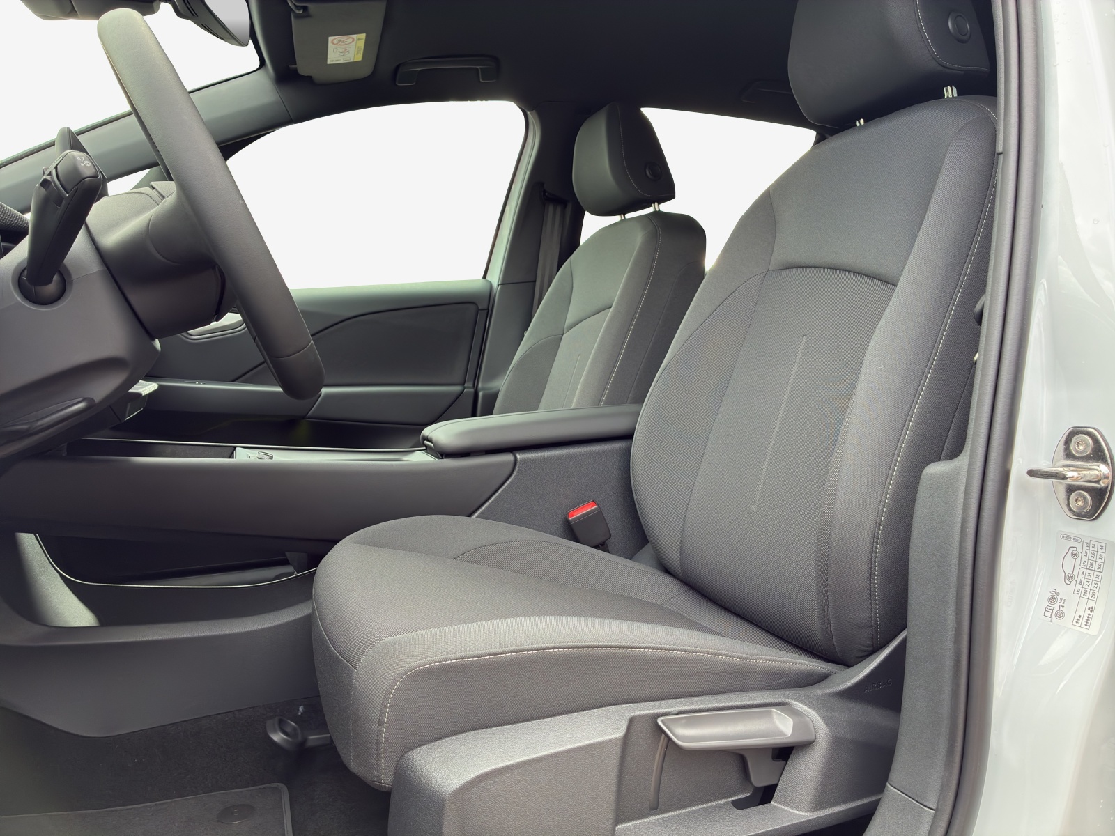 VW ID.3 Neo 58 kWh 190 PS Life-image-7